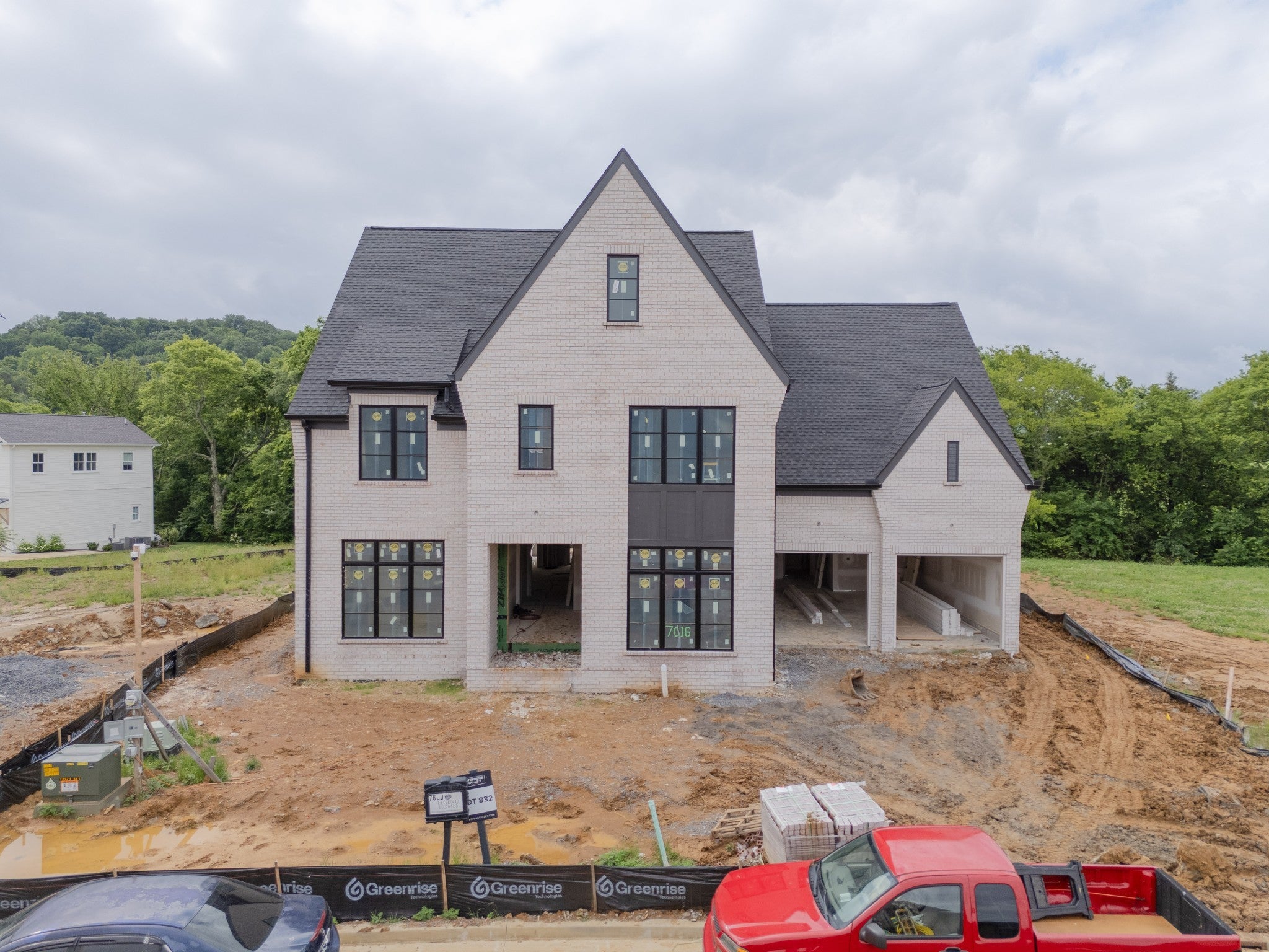 Photo of Listing #2811556