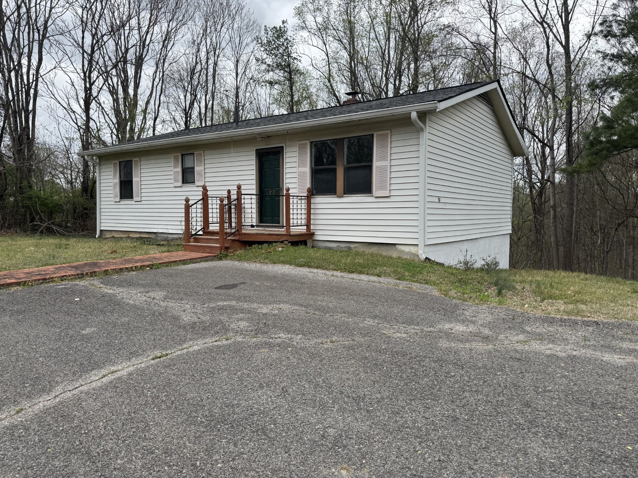 Photo of Listing #2813178