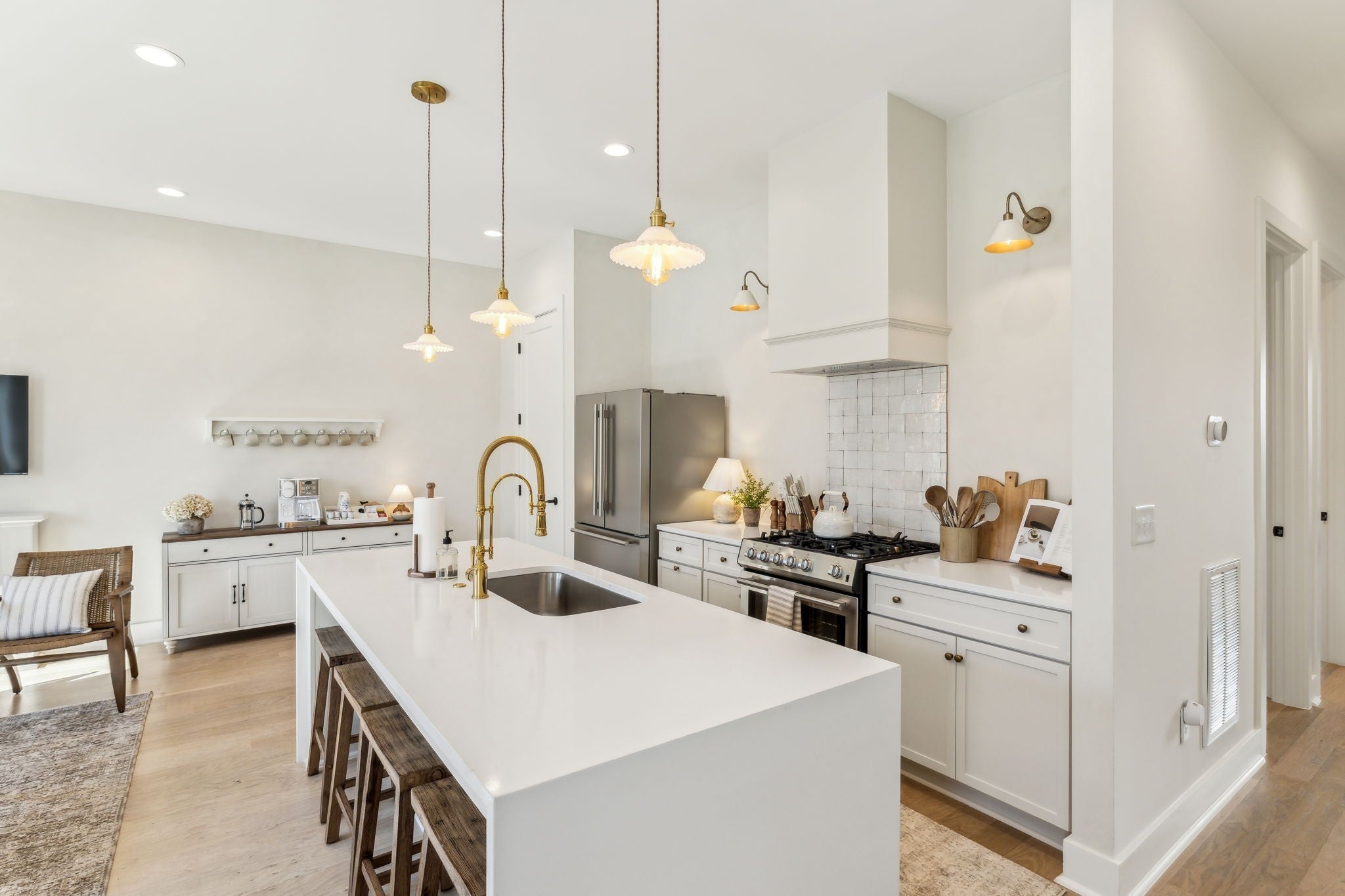 Photo of Listing #2813315