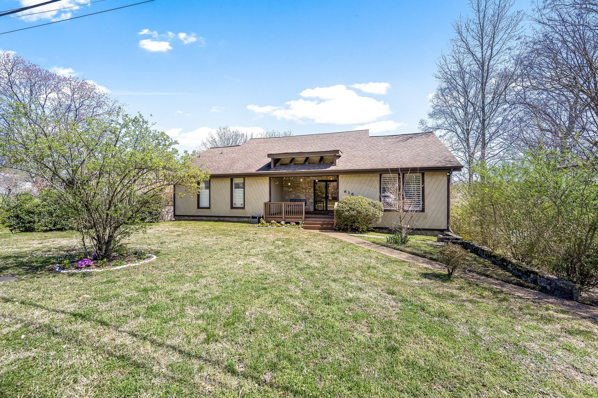 Photo of Listing #2813823