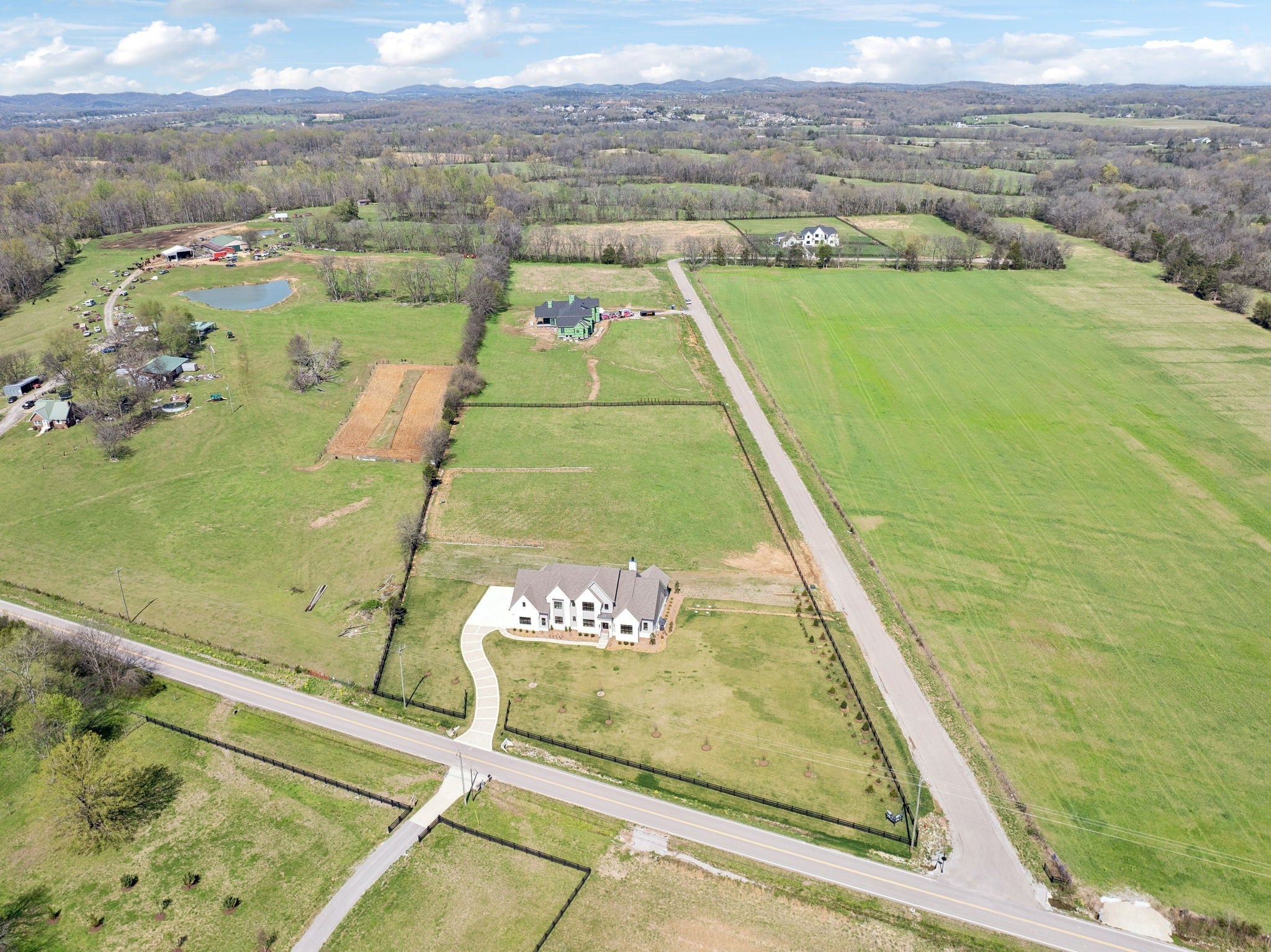 Photo of Listing #2813857