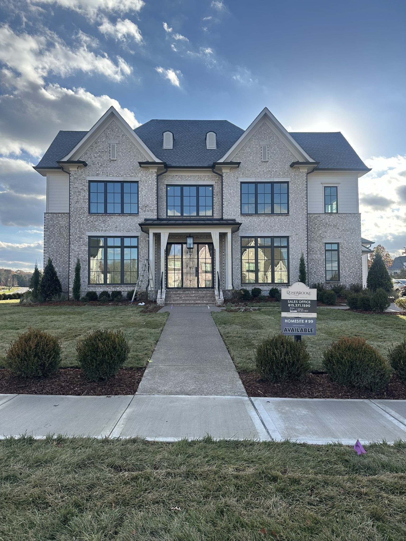 Photo of Listing #2813917