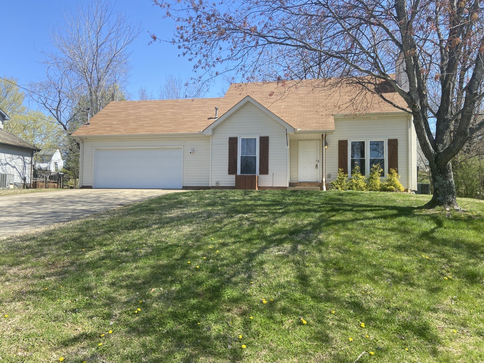 Photo of Listing #2813948
