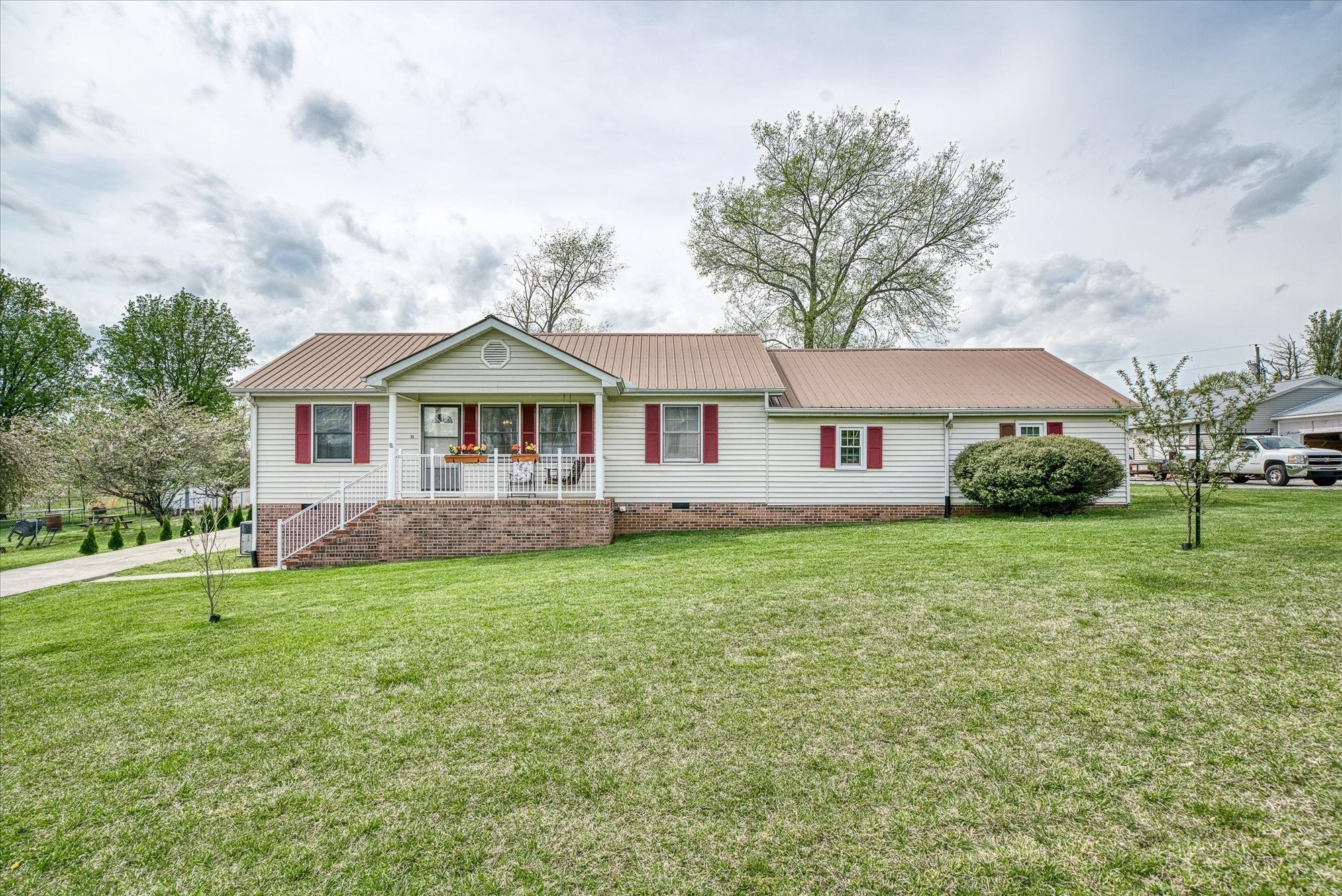Photo of Listing #2814109