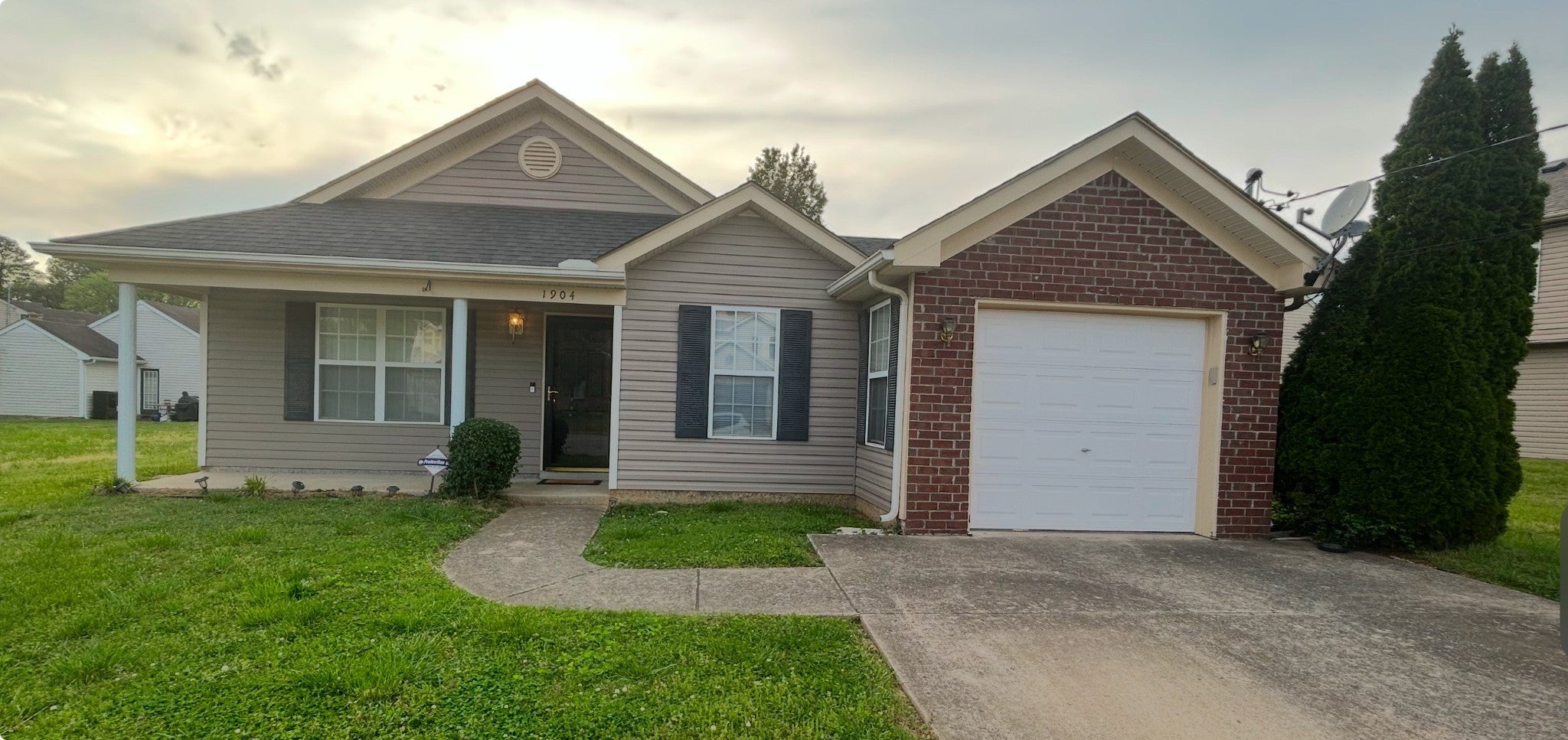 Photo of Listing #2814423