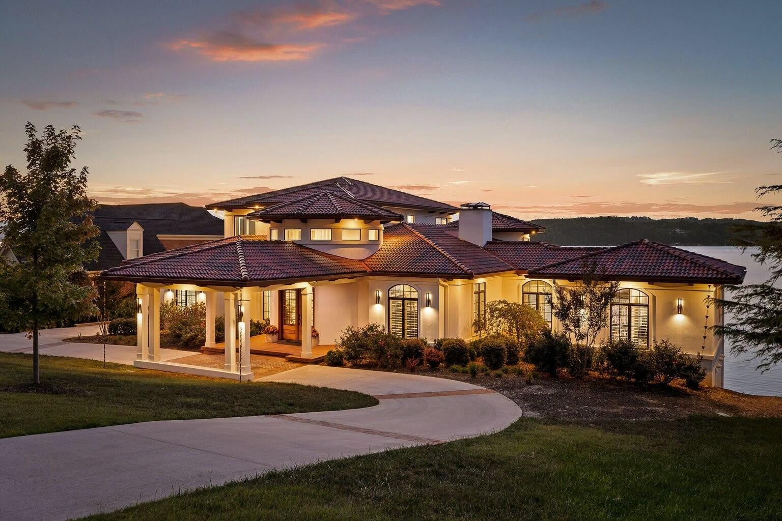 Photo of Listing #2814492