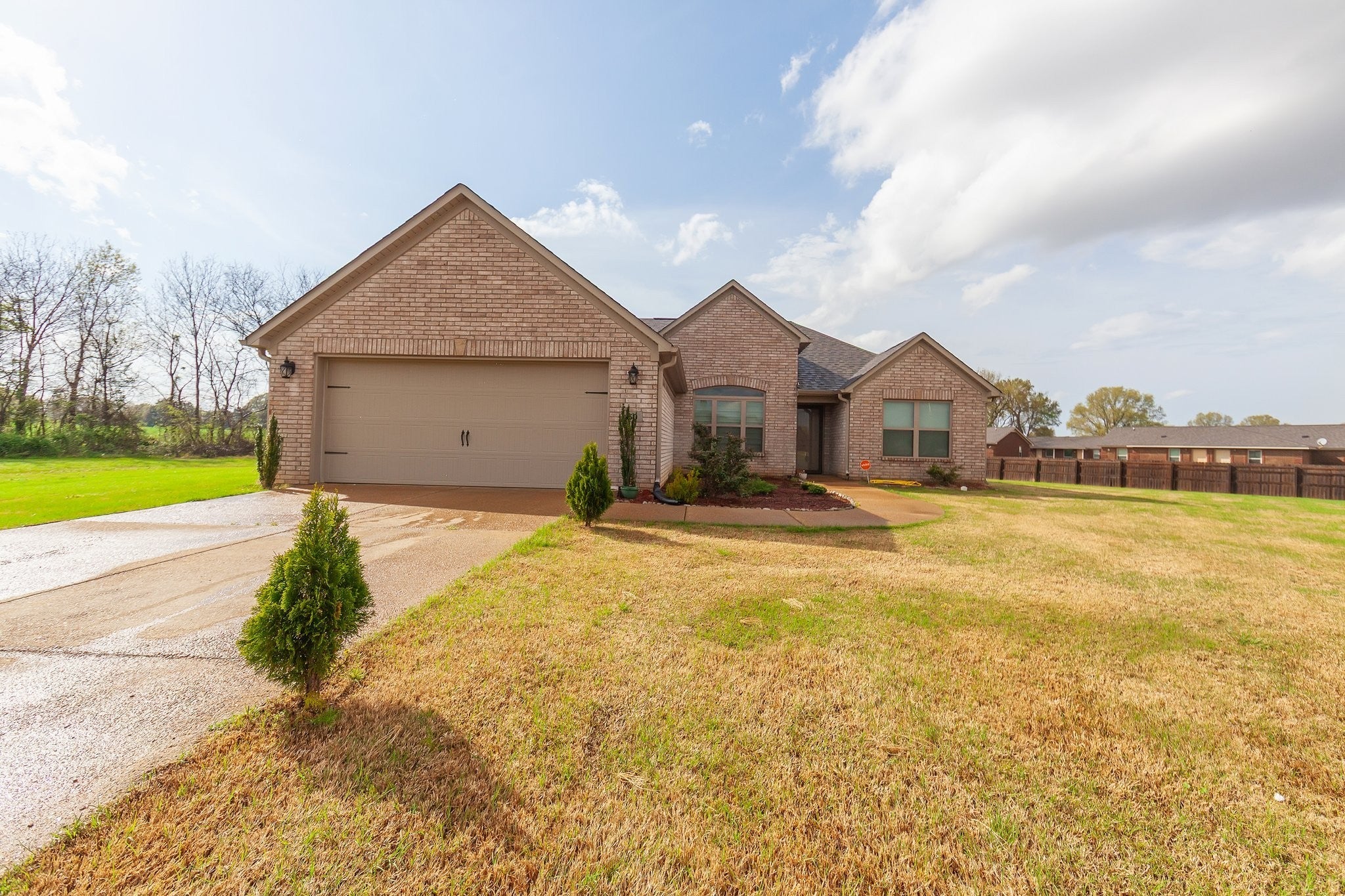 Photo of Listing #2814572