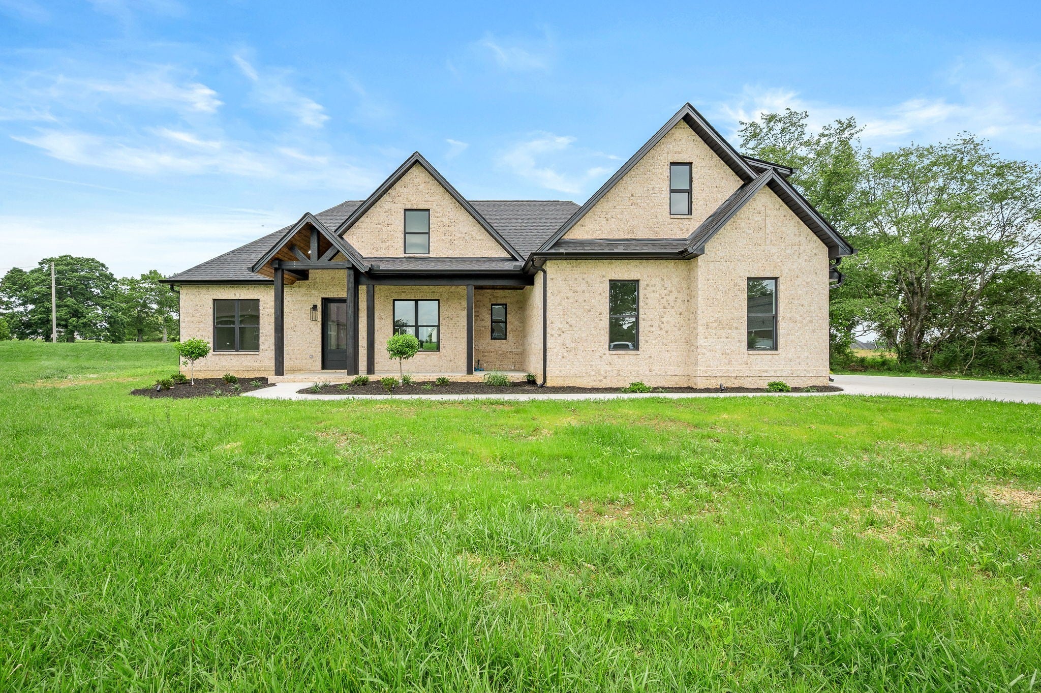Photo of Listing #2815200
