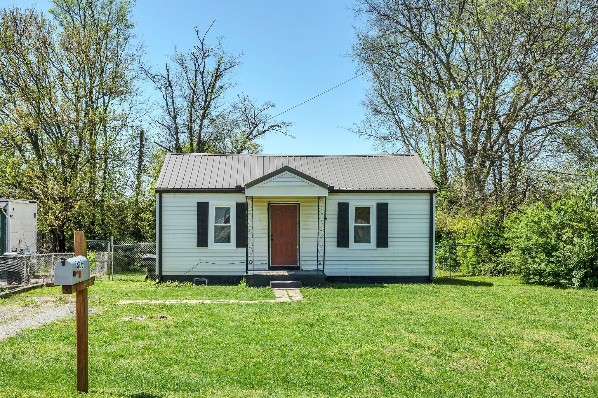 Photo of Listing #2815417