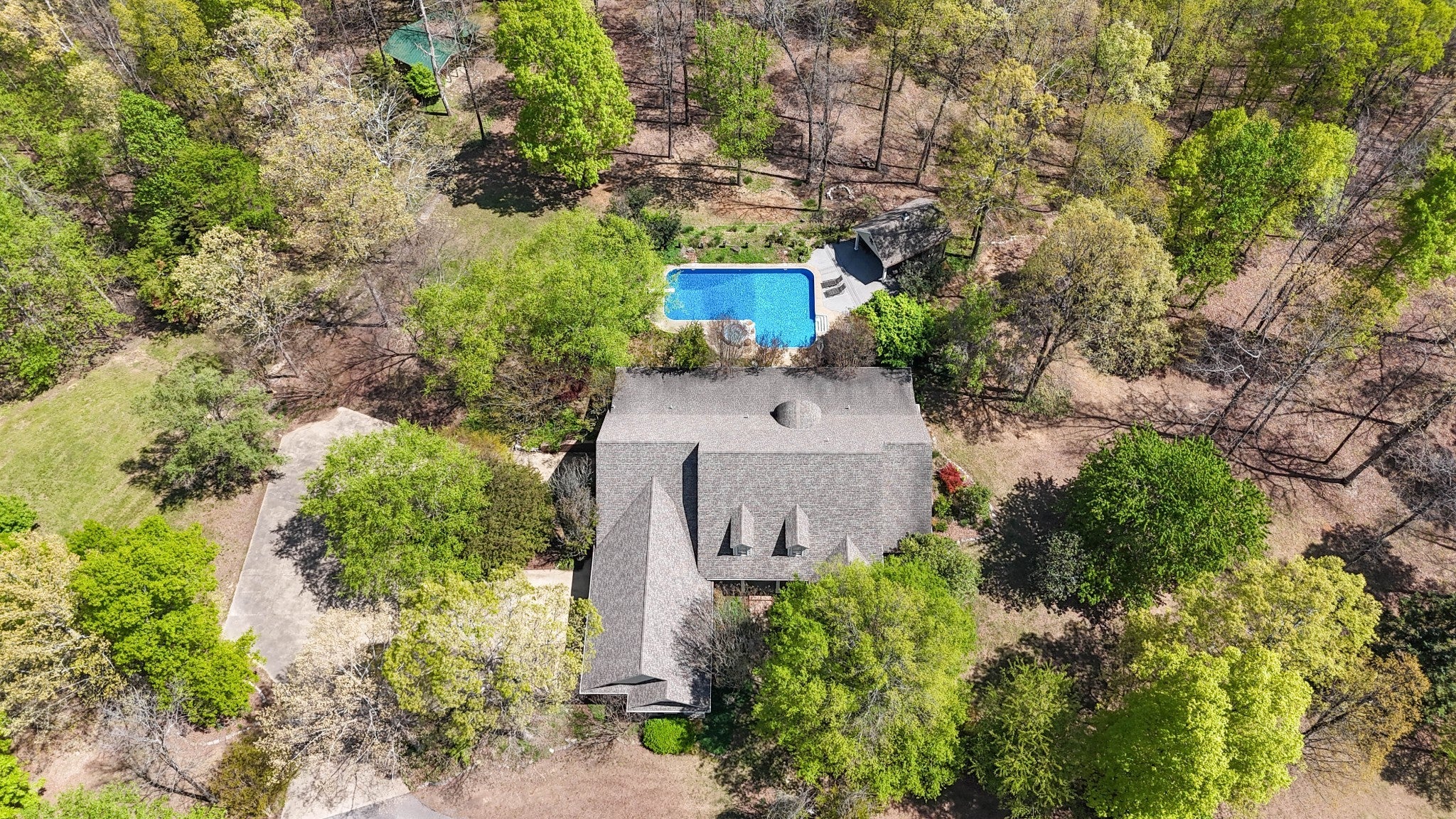 Photo of Listing #2815602