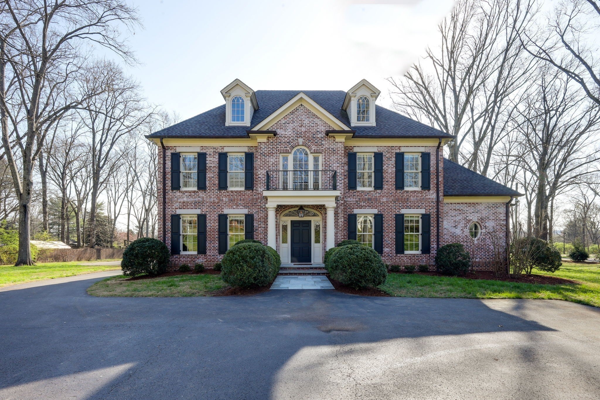 Photo of Listing #2815833