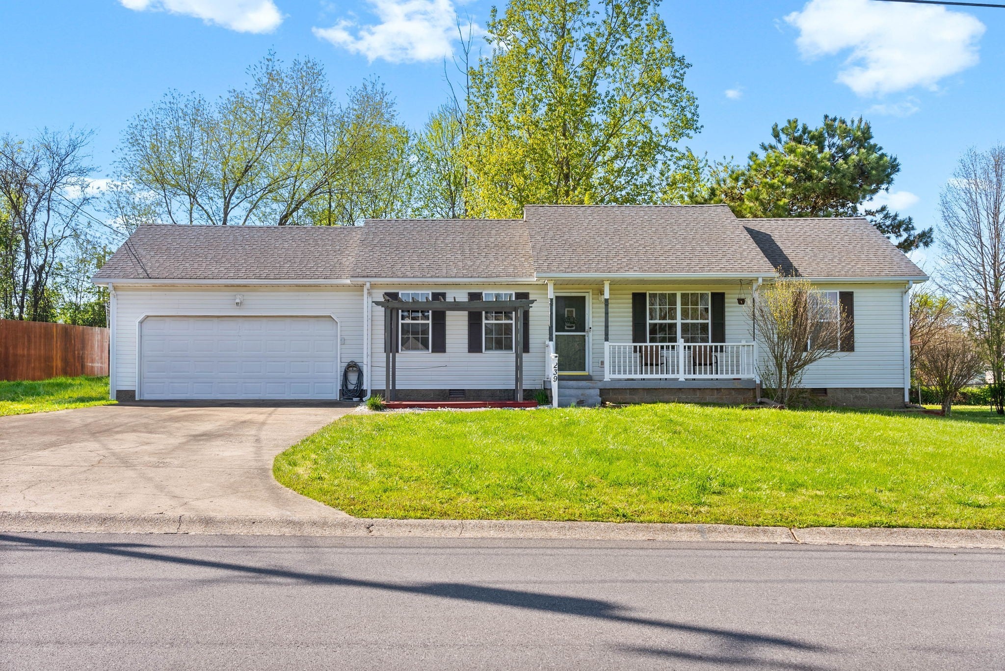 Photo of Listing #2816348