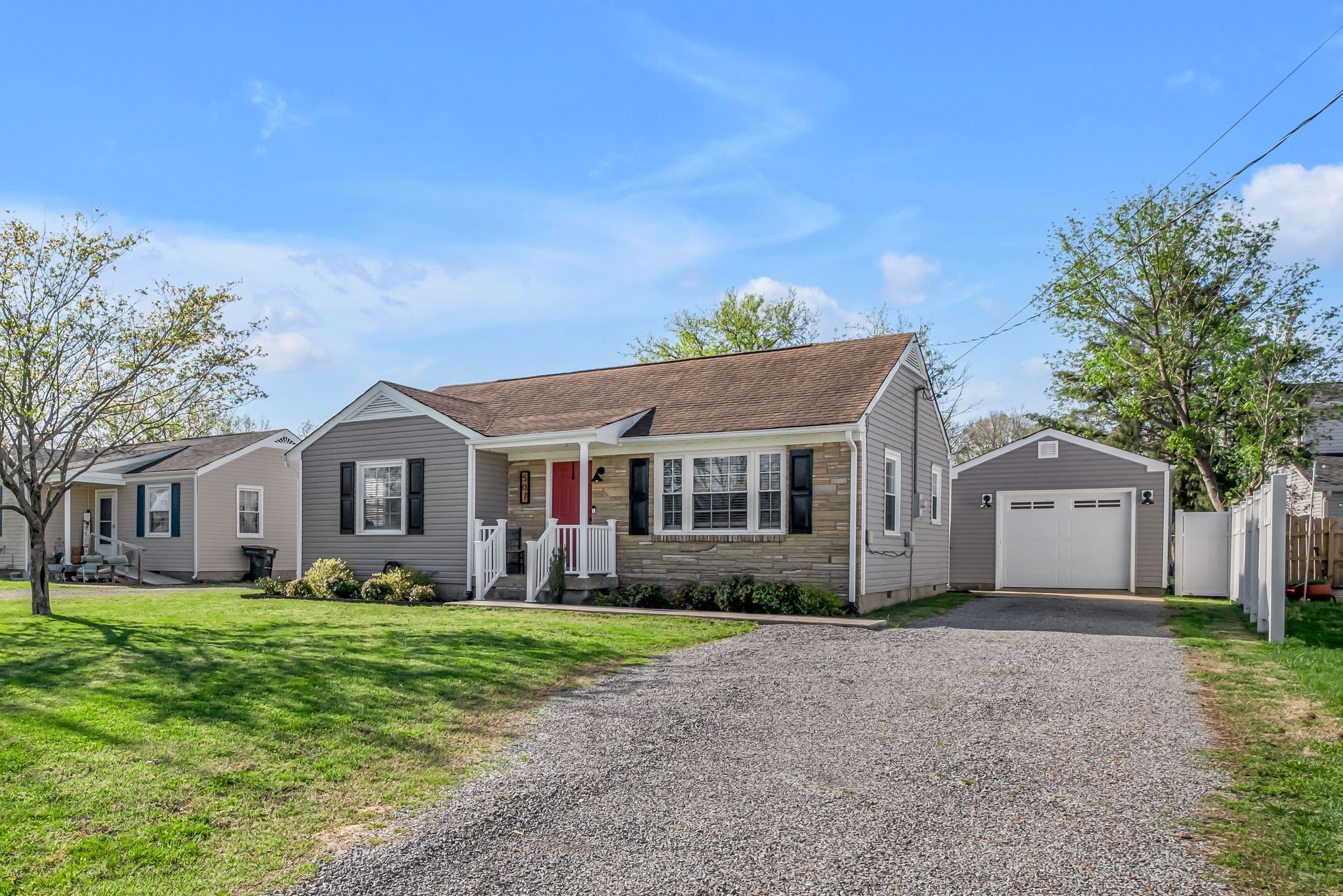 Photo of Listing #2816437