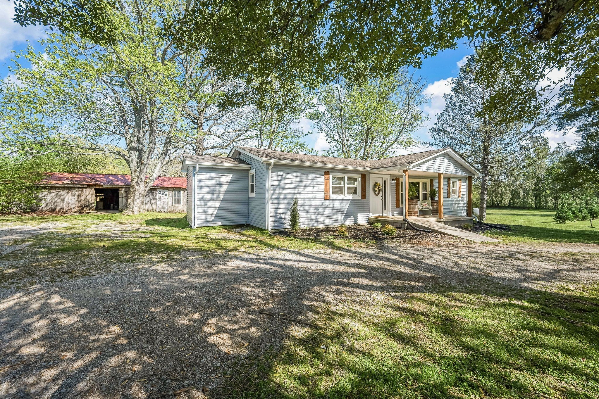 Photo of Listing #2816503