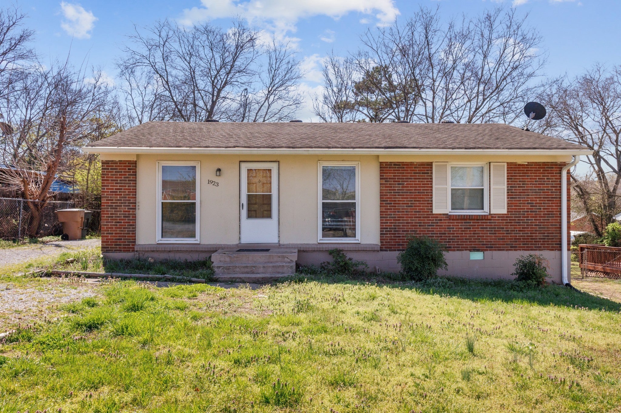 Photo of Listing #2816696