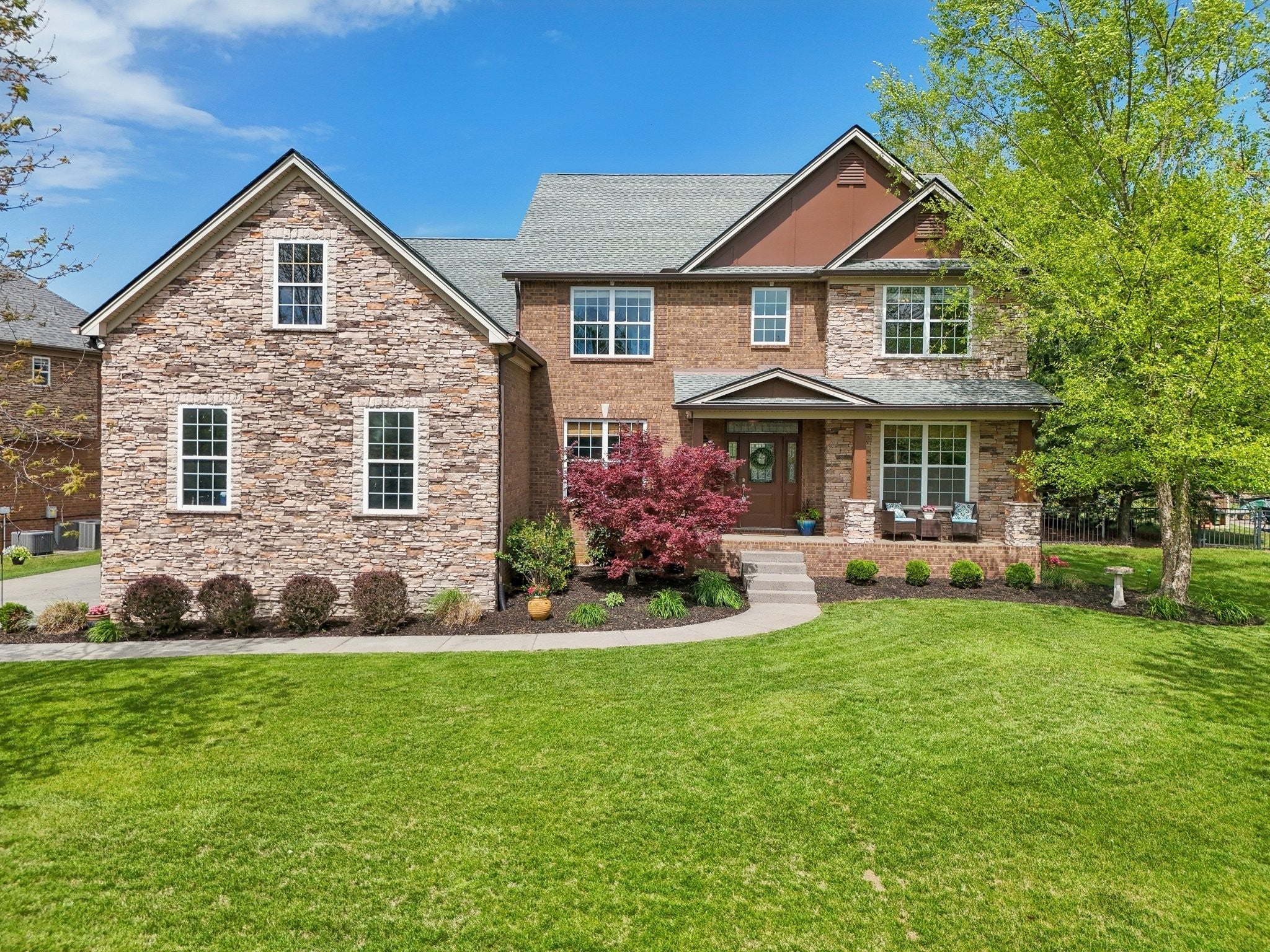 Photo of Listing #2817042