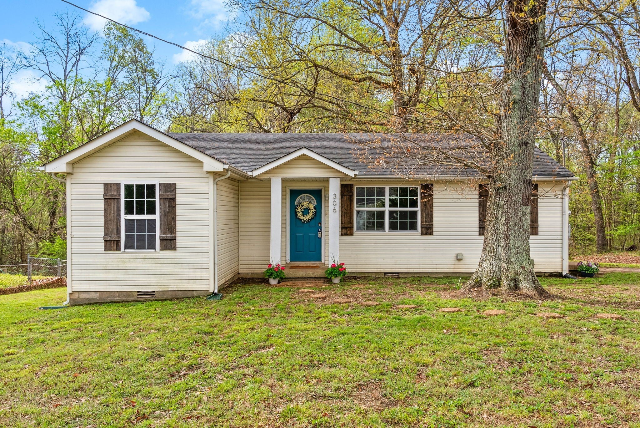 Photo of Listing #2817201