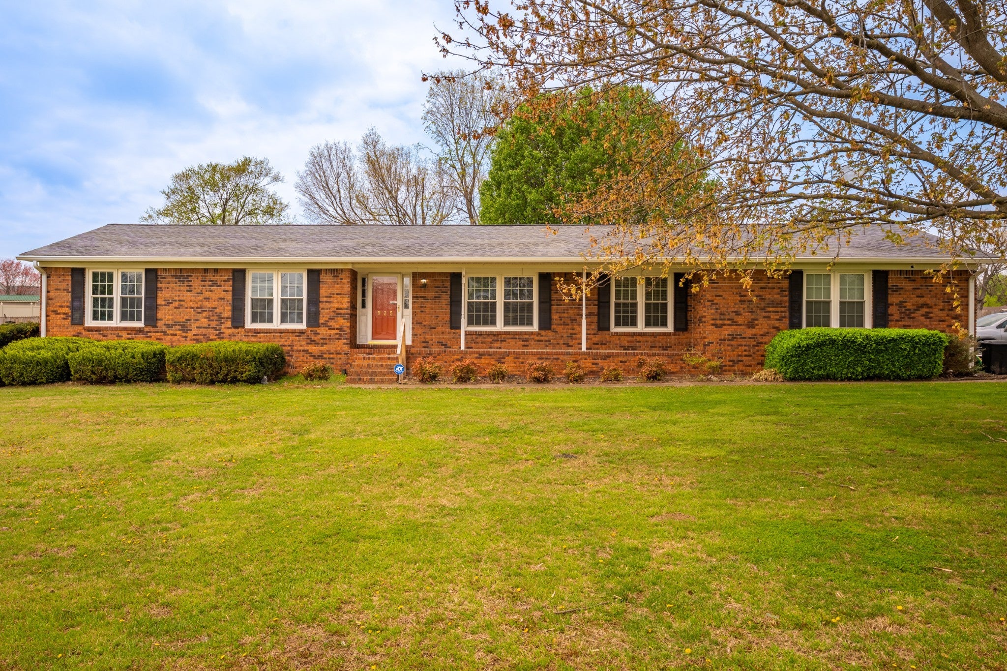 Photo of Listing #2817486