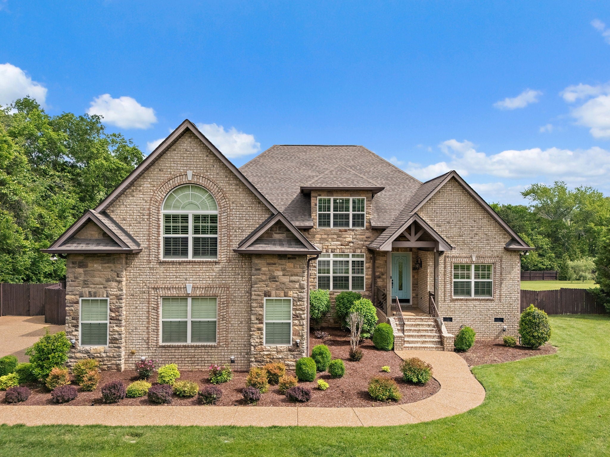 Photo of Listing #2818760