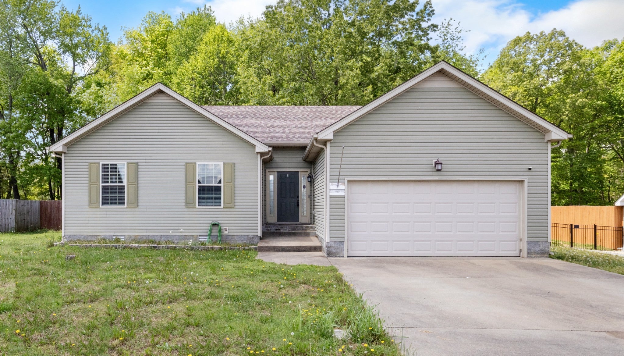 Photo of Listing #2819275