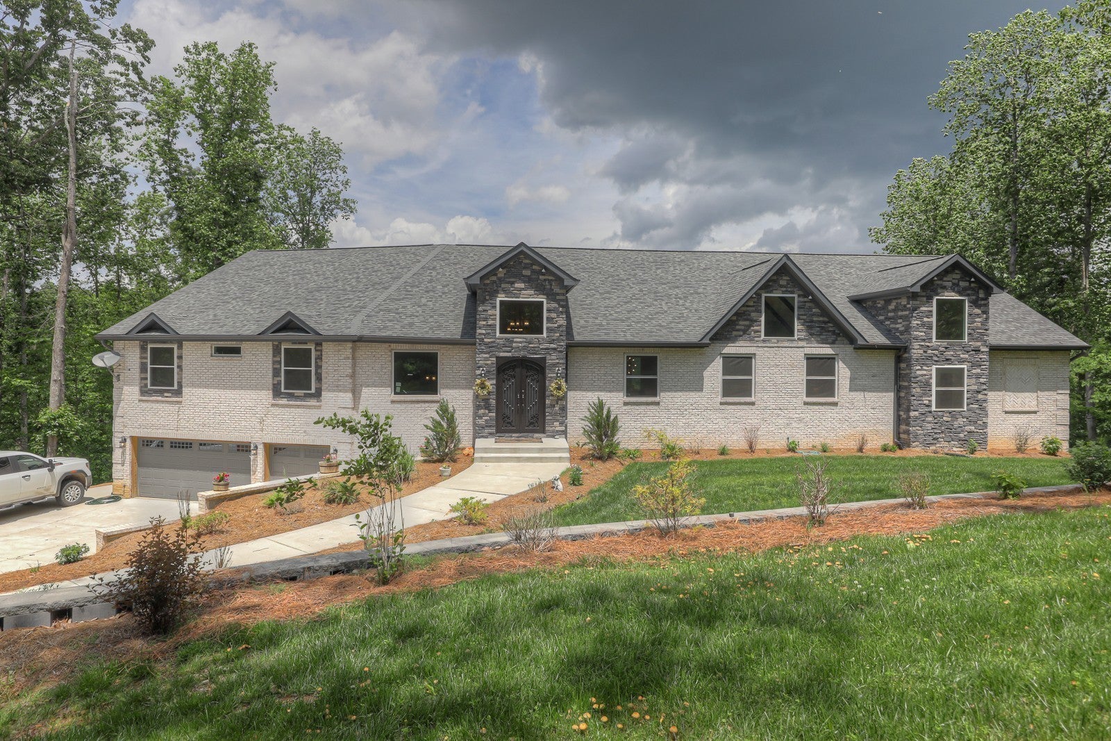 Photo of Listing #2819613