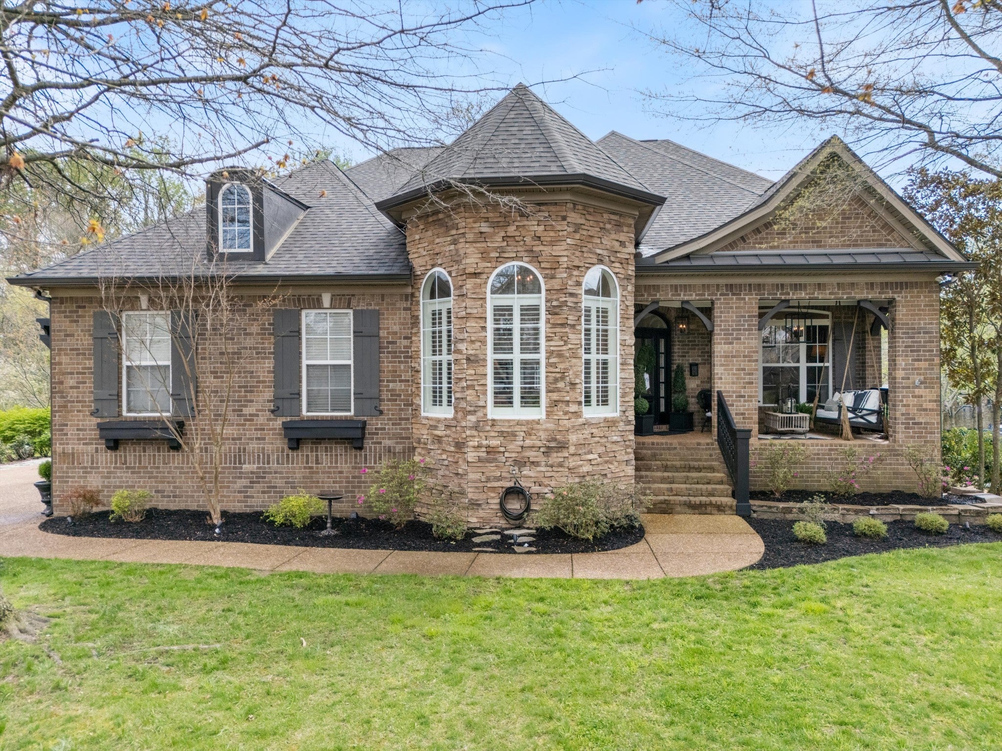 Photo of Listing #2819696