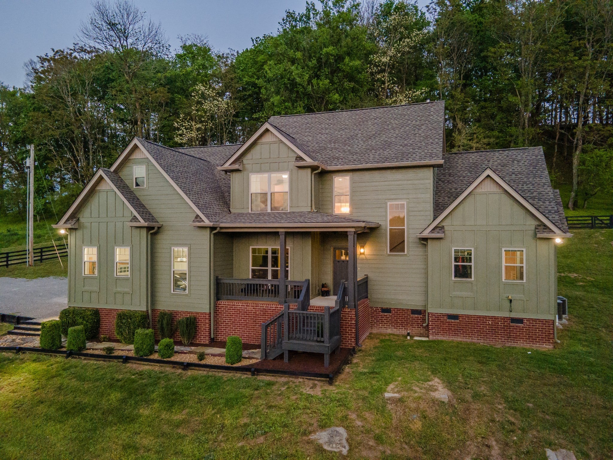 Photo of Listing #2819876