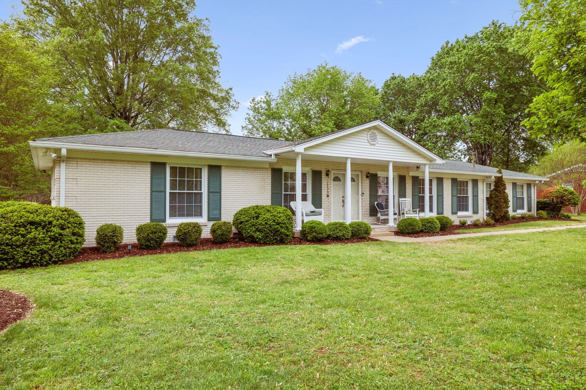 Photo of Listing #2820059