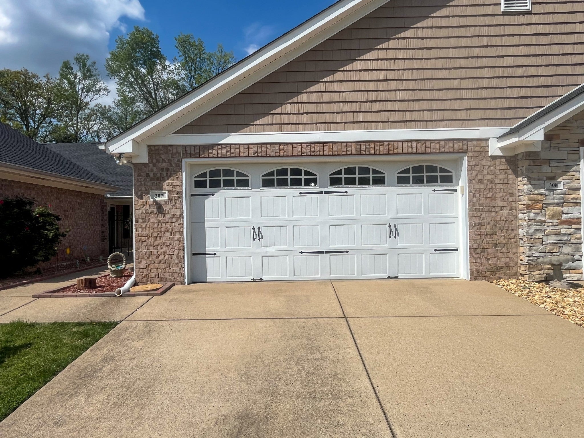 Photo of Listing #2820343