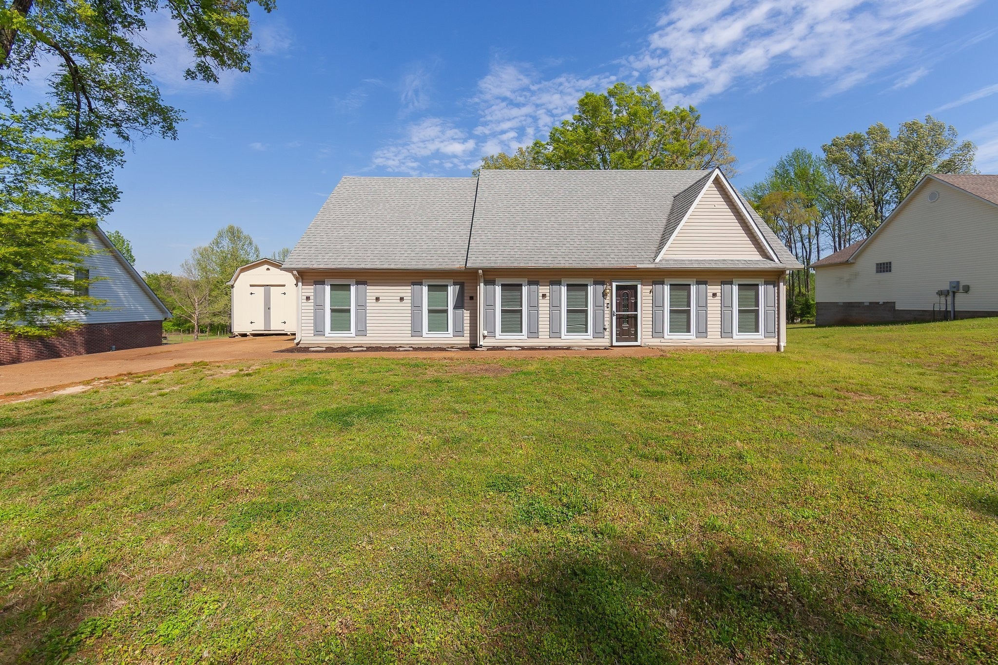 Photo of Listing #2820440