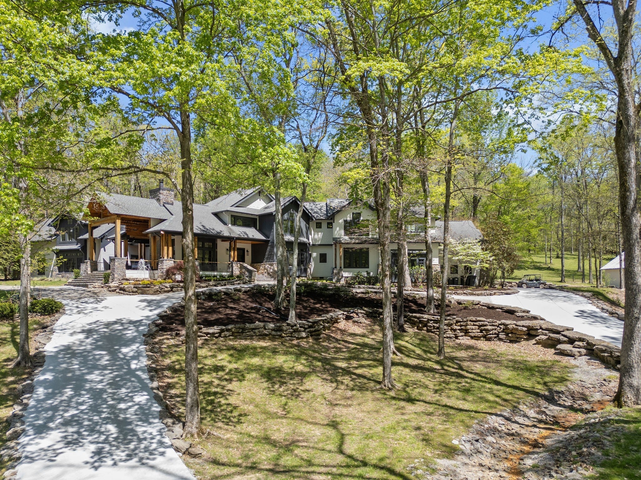Photo of Listing #2820500