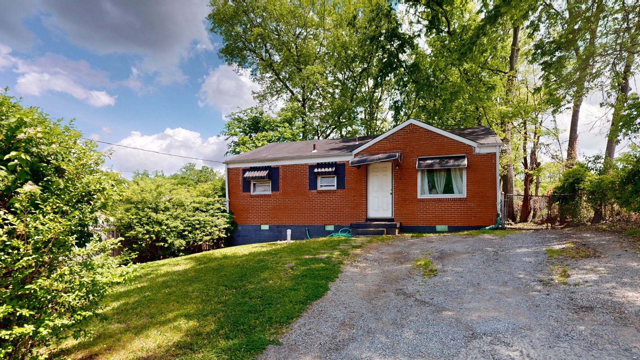 Photo of Listing #2820761