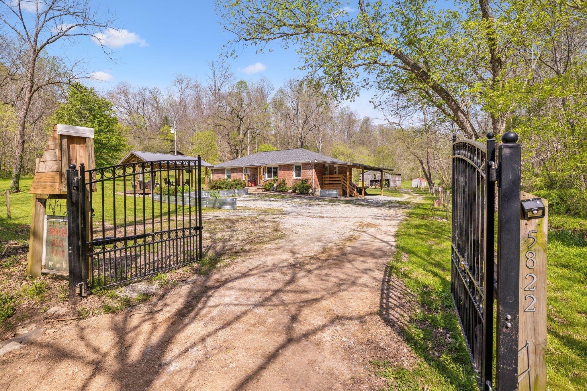 Photo of Listing #2821075