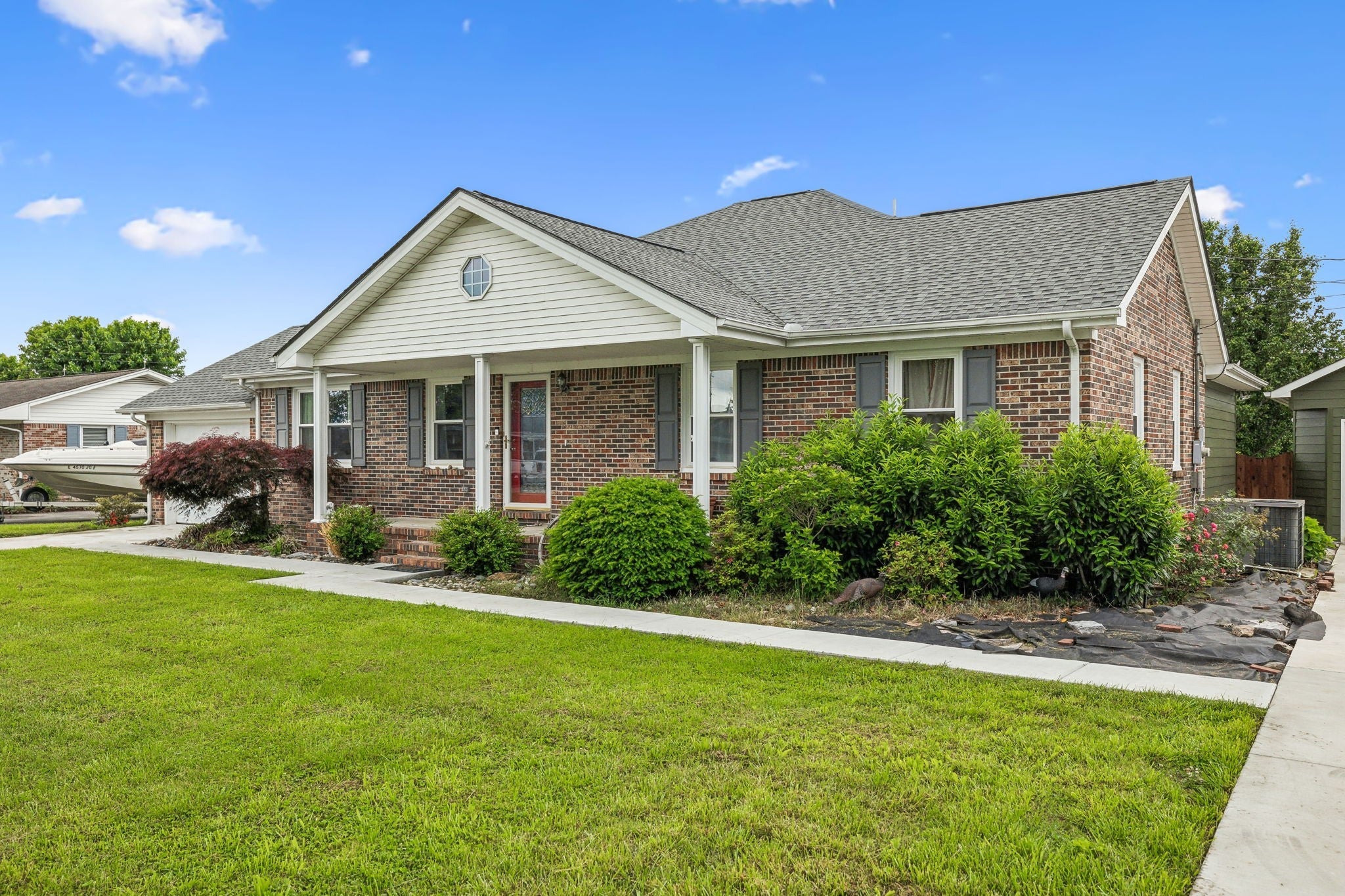 Photo of Listing #2821115