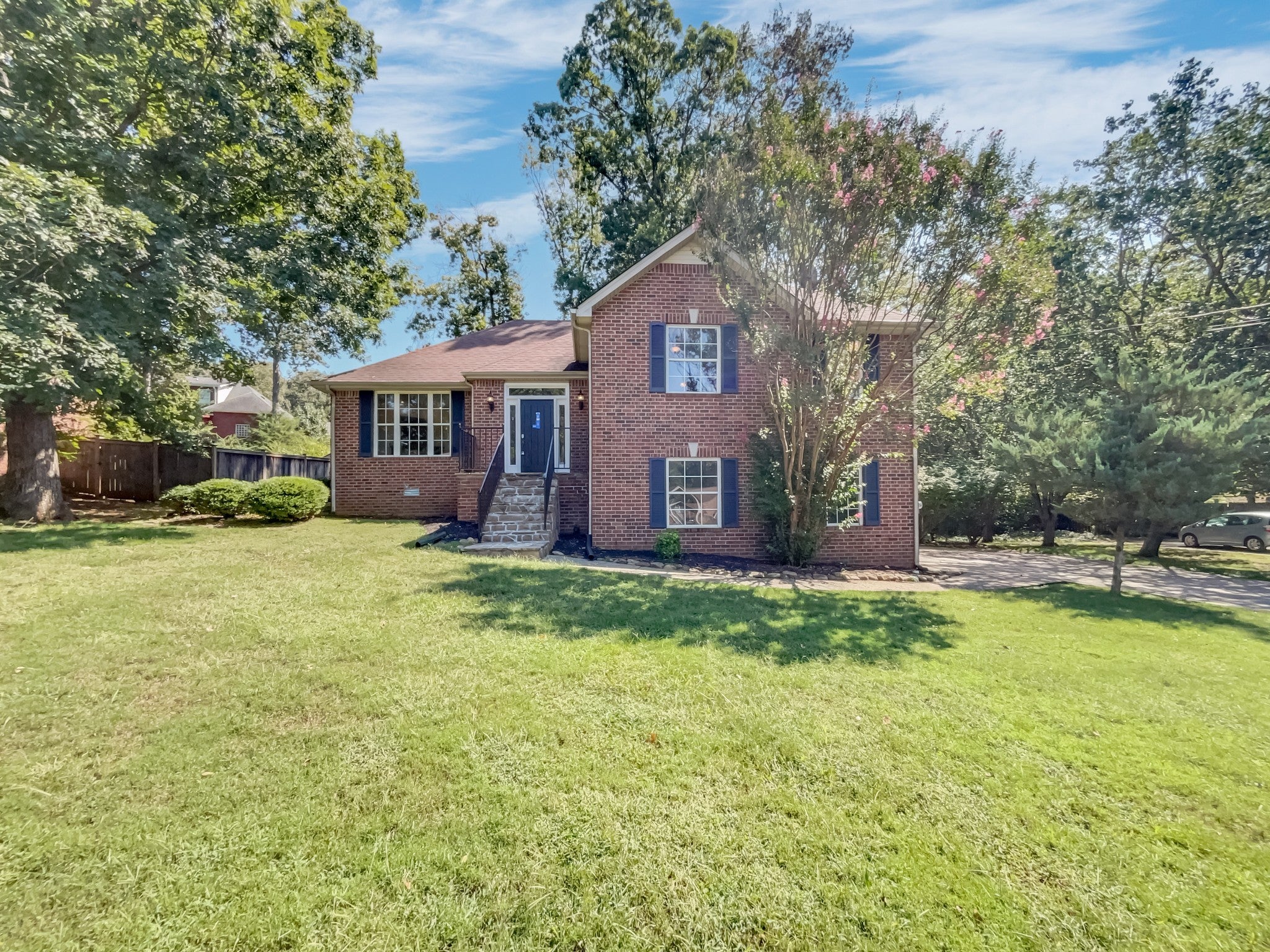 Photo of Listing #2821346