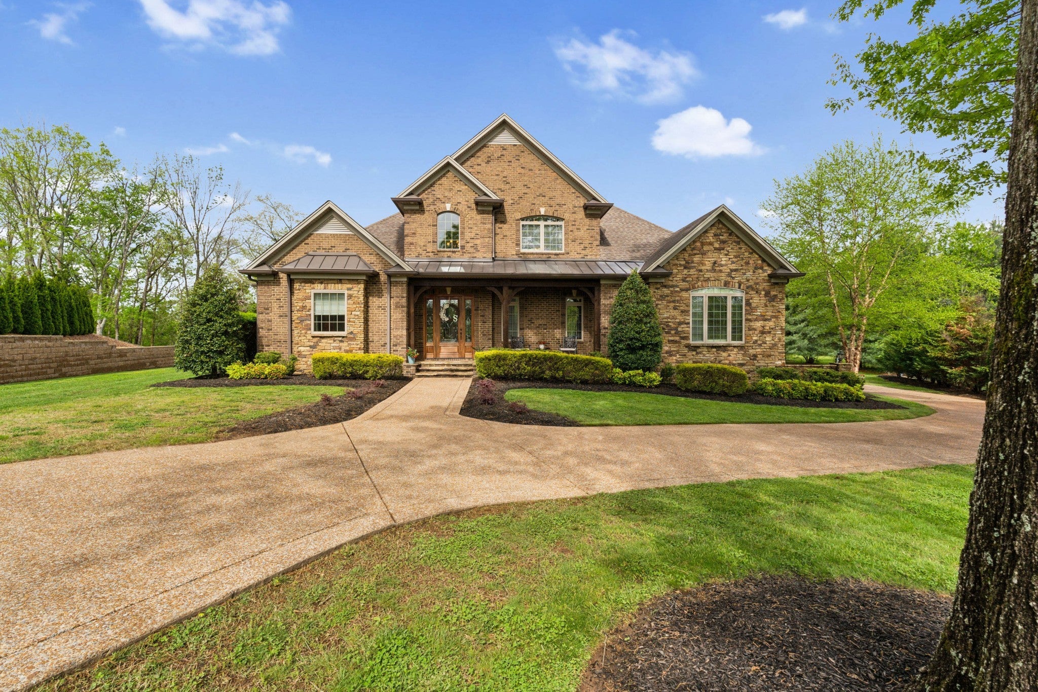 Photo of Listing #2822021