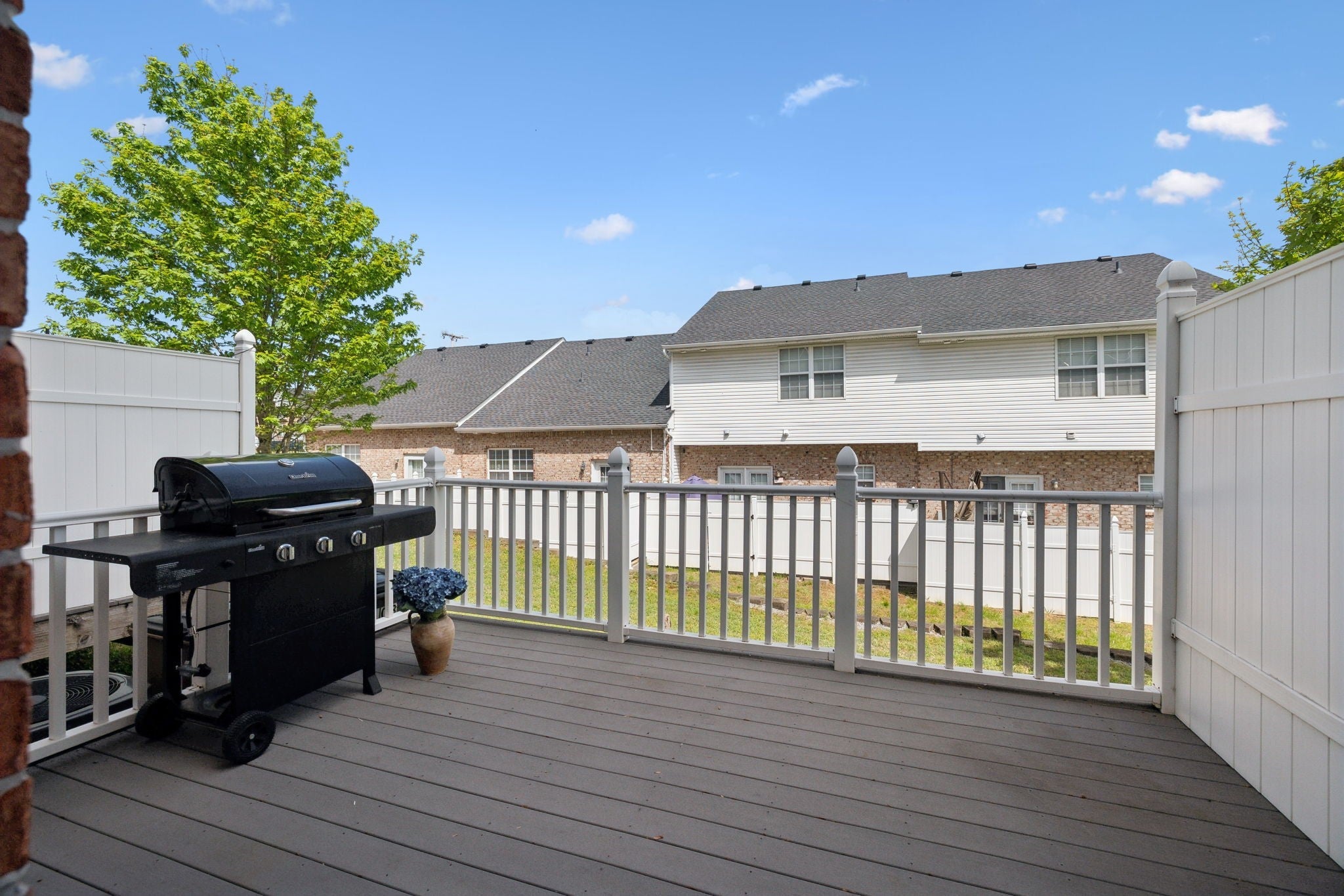 Photo of Listing #2822044