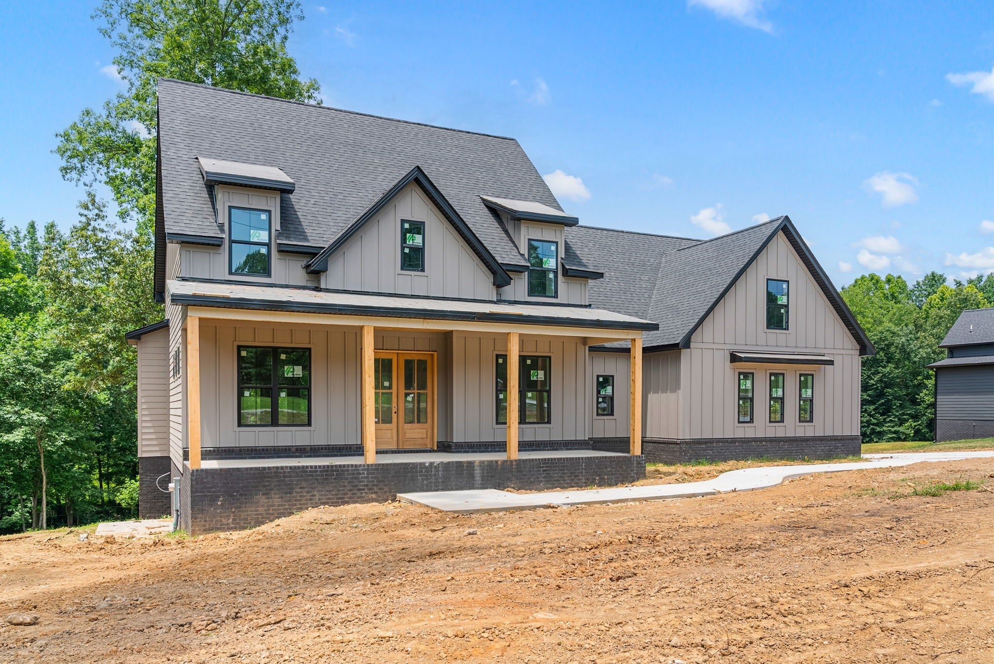 Photo of Listing #2822393