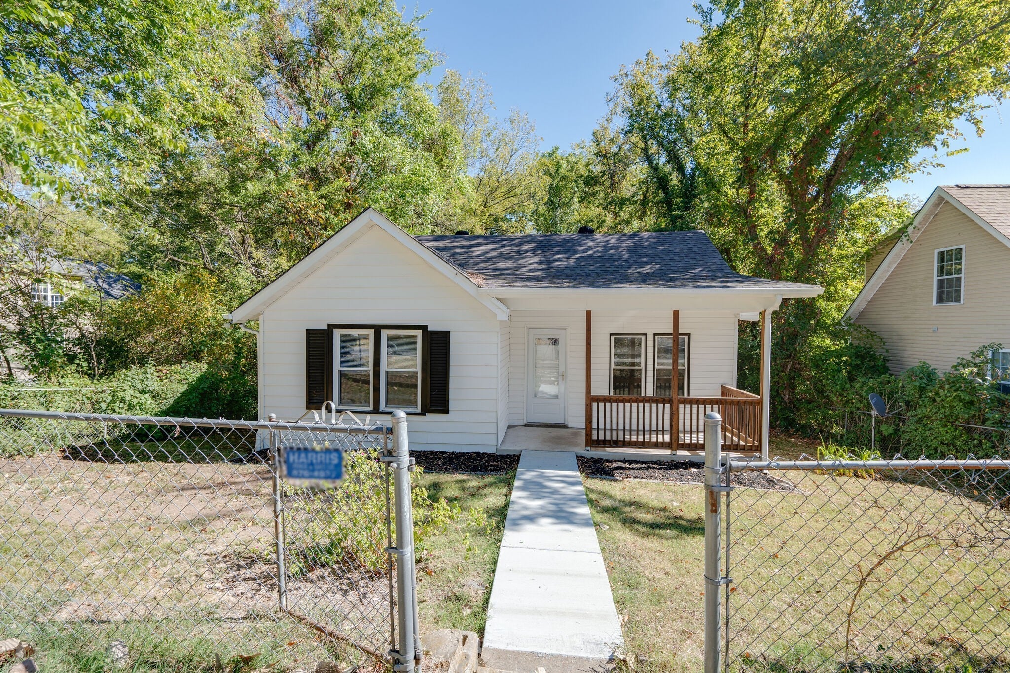 Photo of Listing #2822553