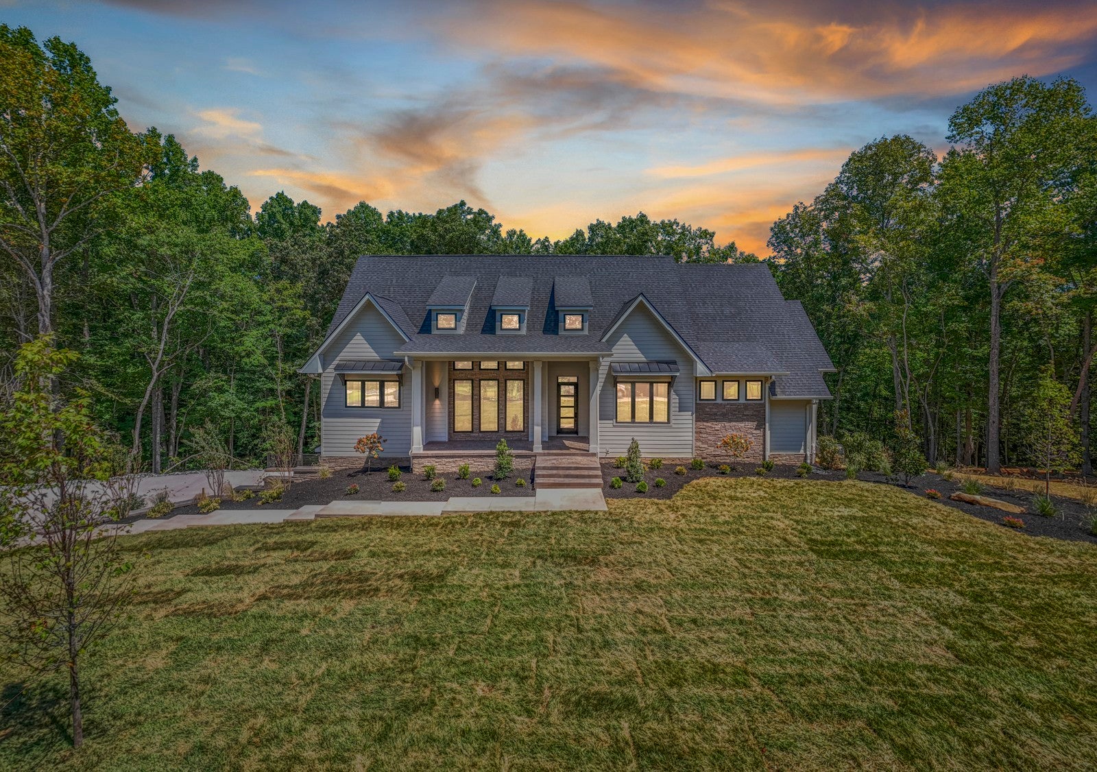 Photo of Listing #2822597