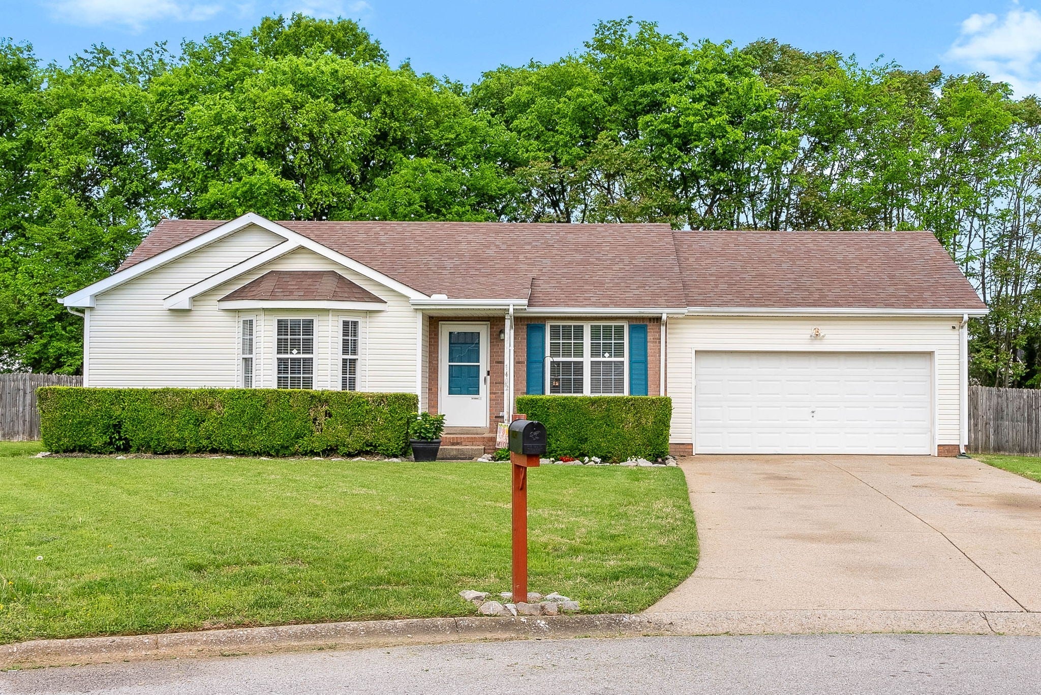 Photo of Listing #2823108