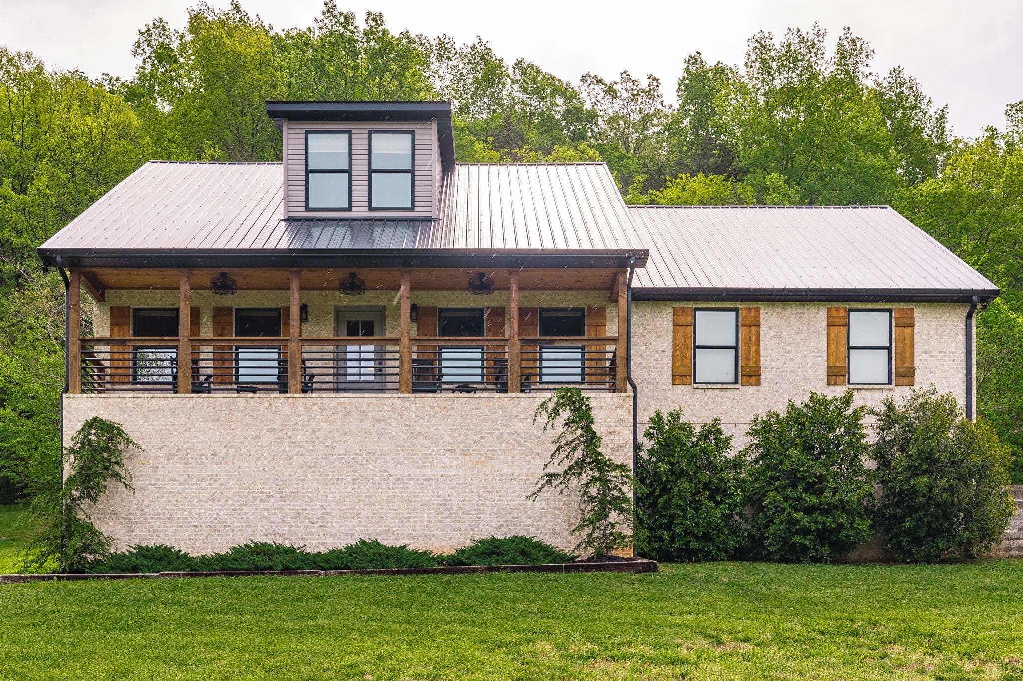 Photo of Listing #2823183