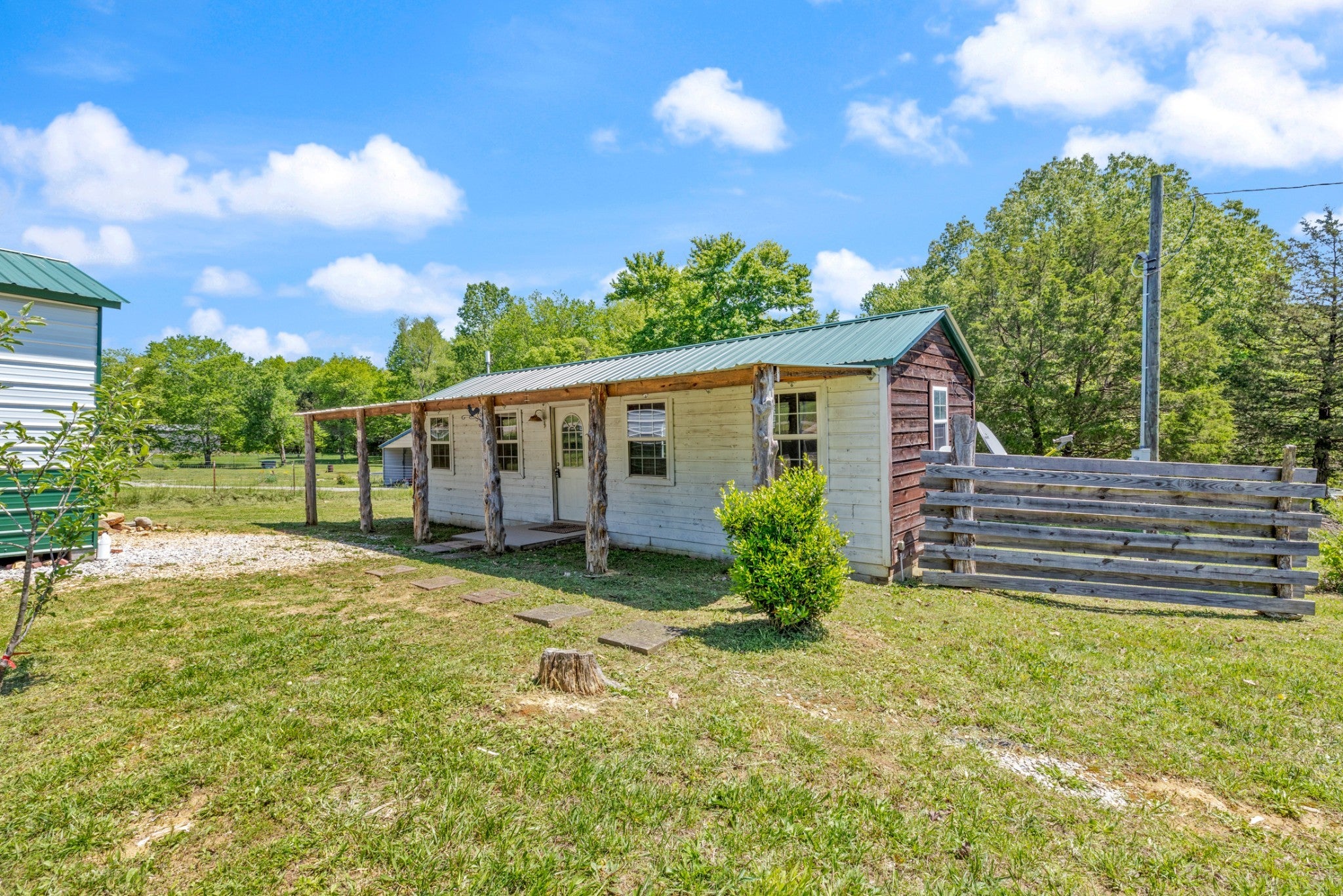 Photo of Listing #2823244