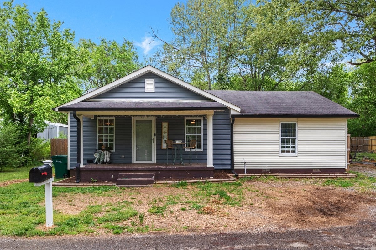 Photo of Listing #2823382