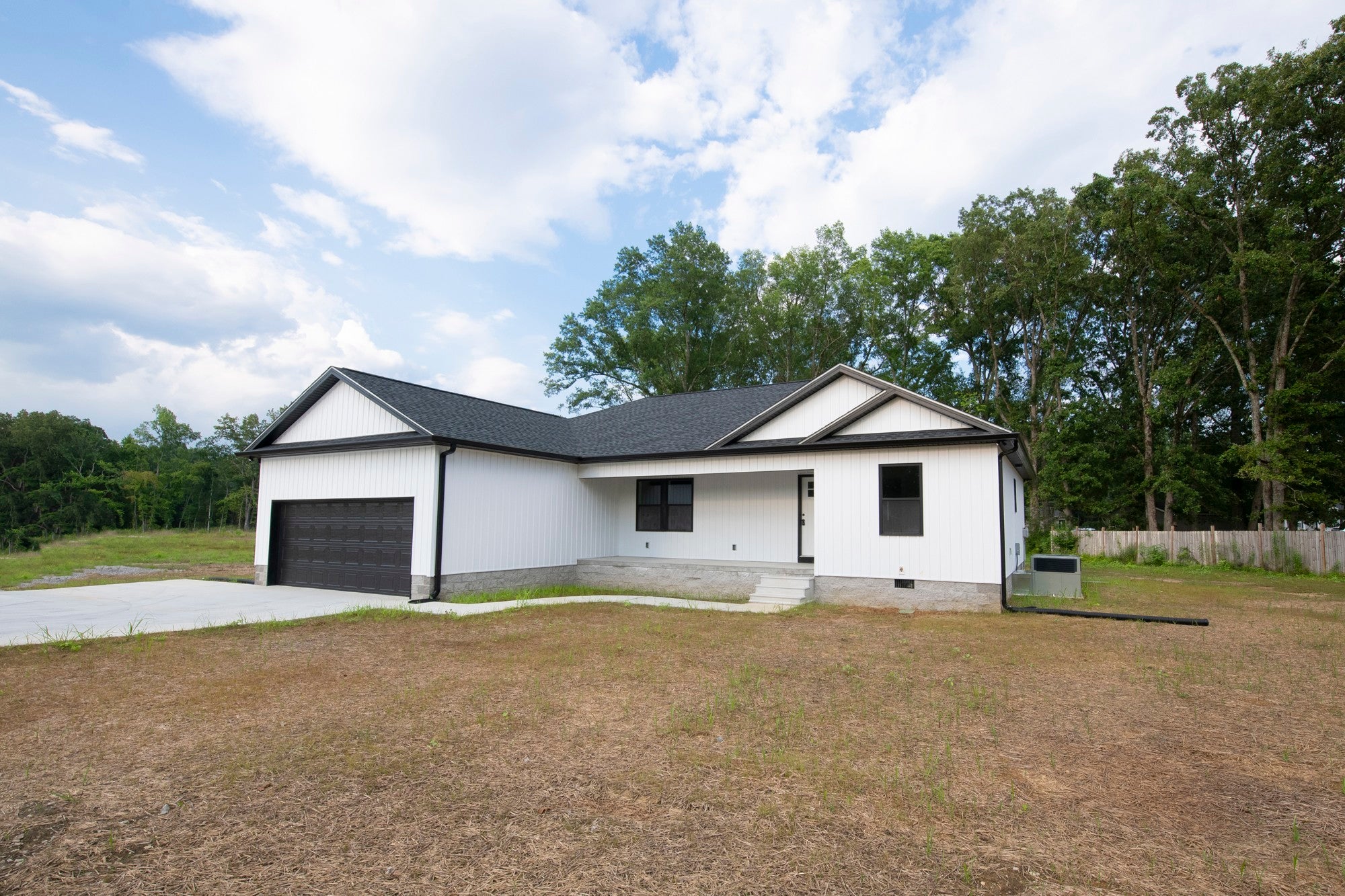 Photo of Listing #2823647