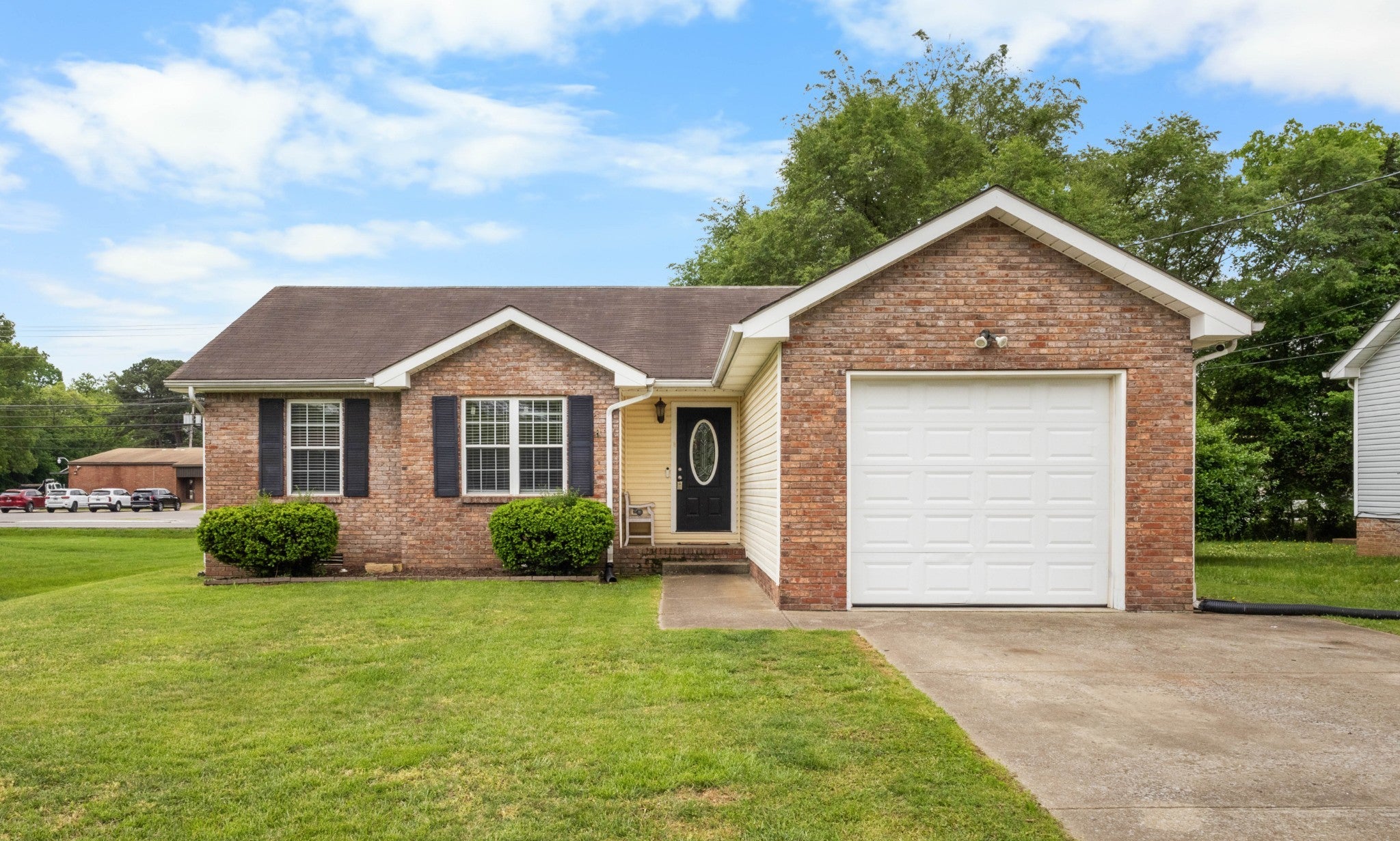 Photo of Listing #2823828