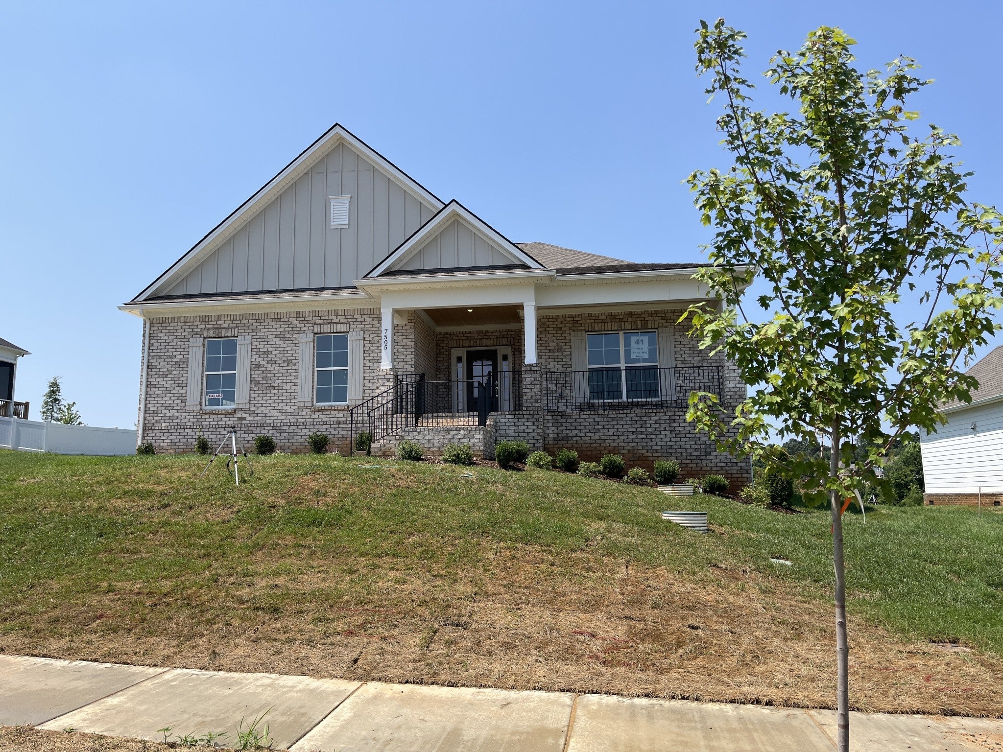 Photo of Listing #2823908