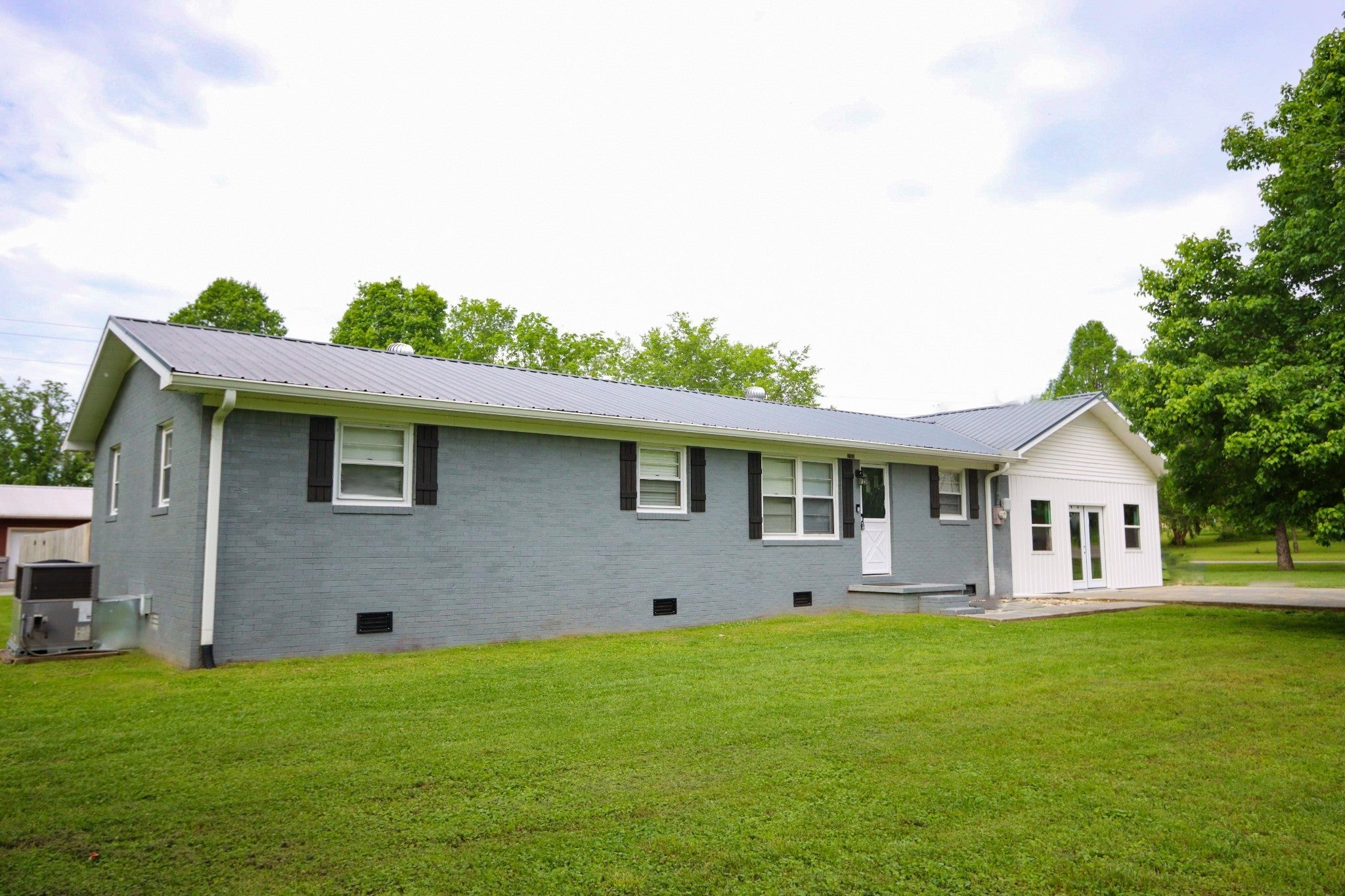 Photo of Listing #2823936