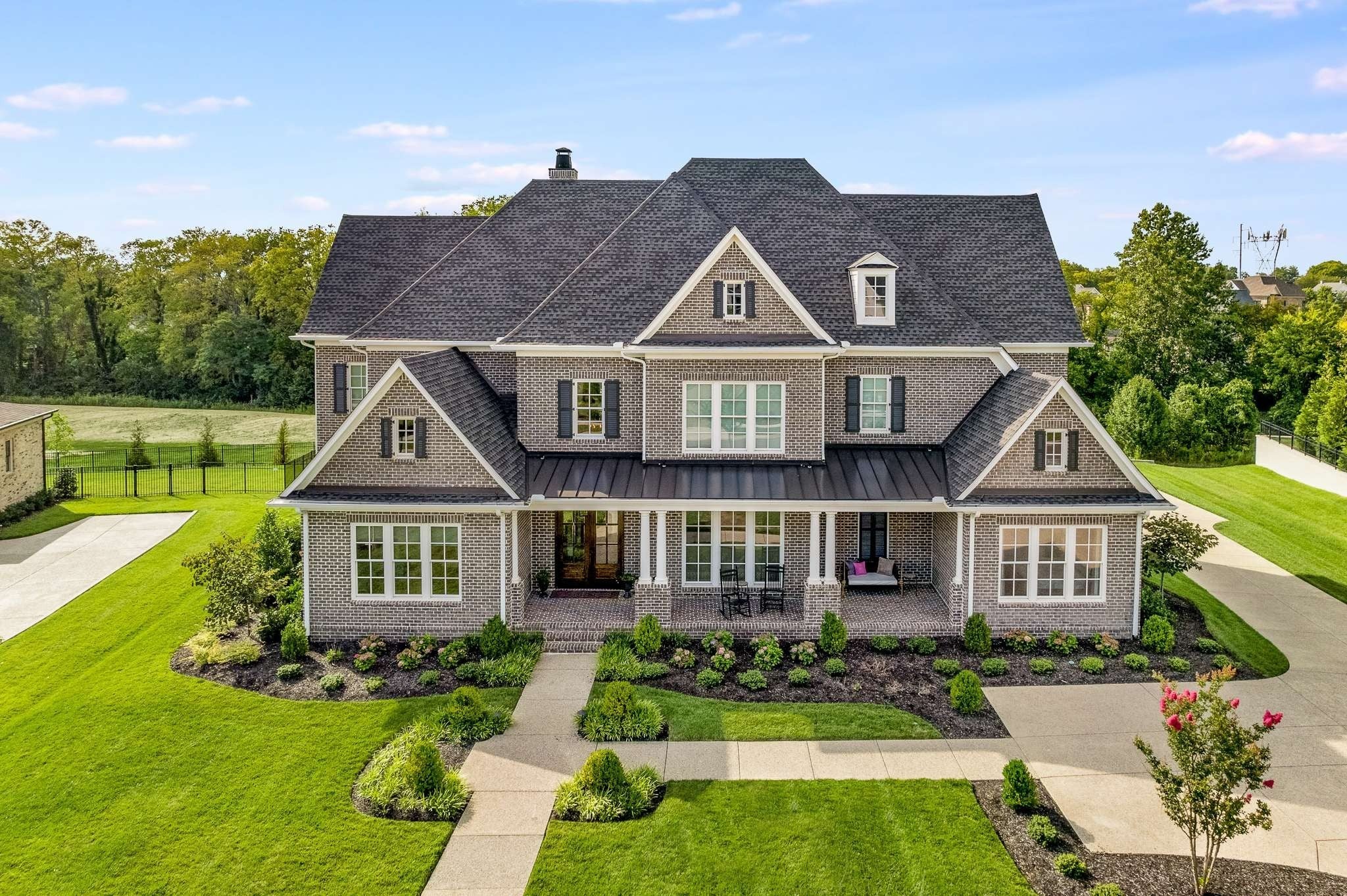 Photo of Listing #2823958