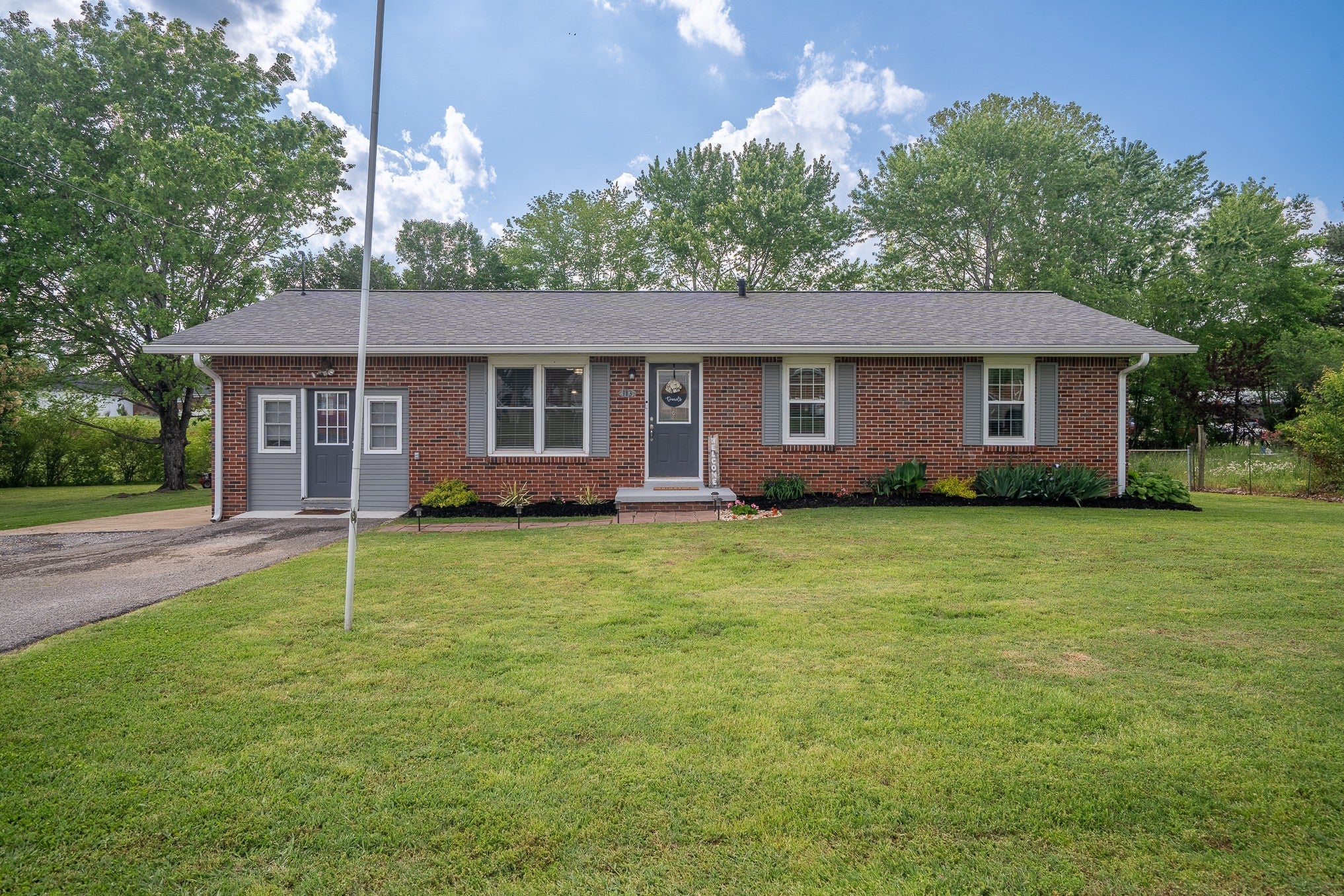 Photo of Listing #2824039
